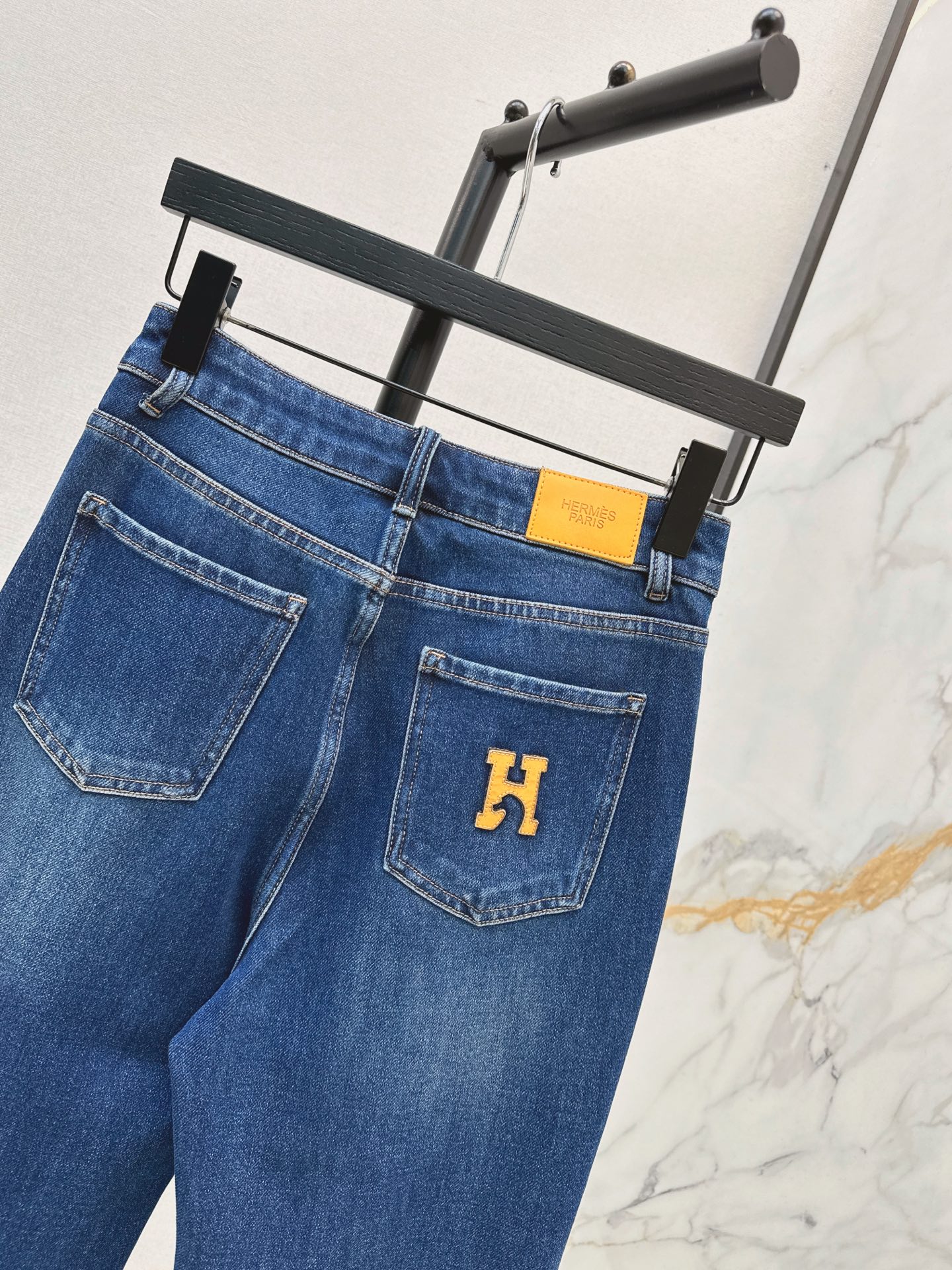 Her 26fw straight-leg jeans