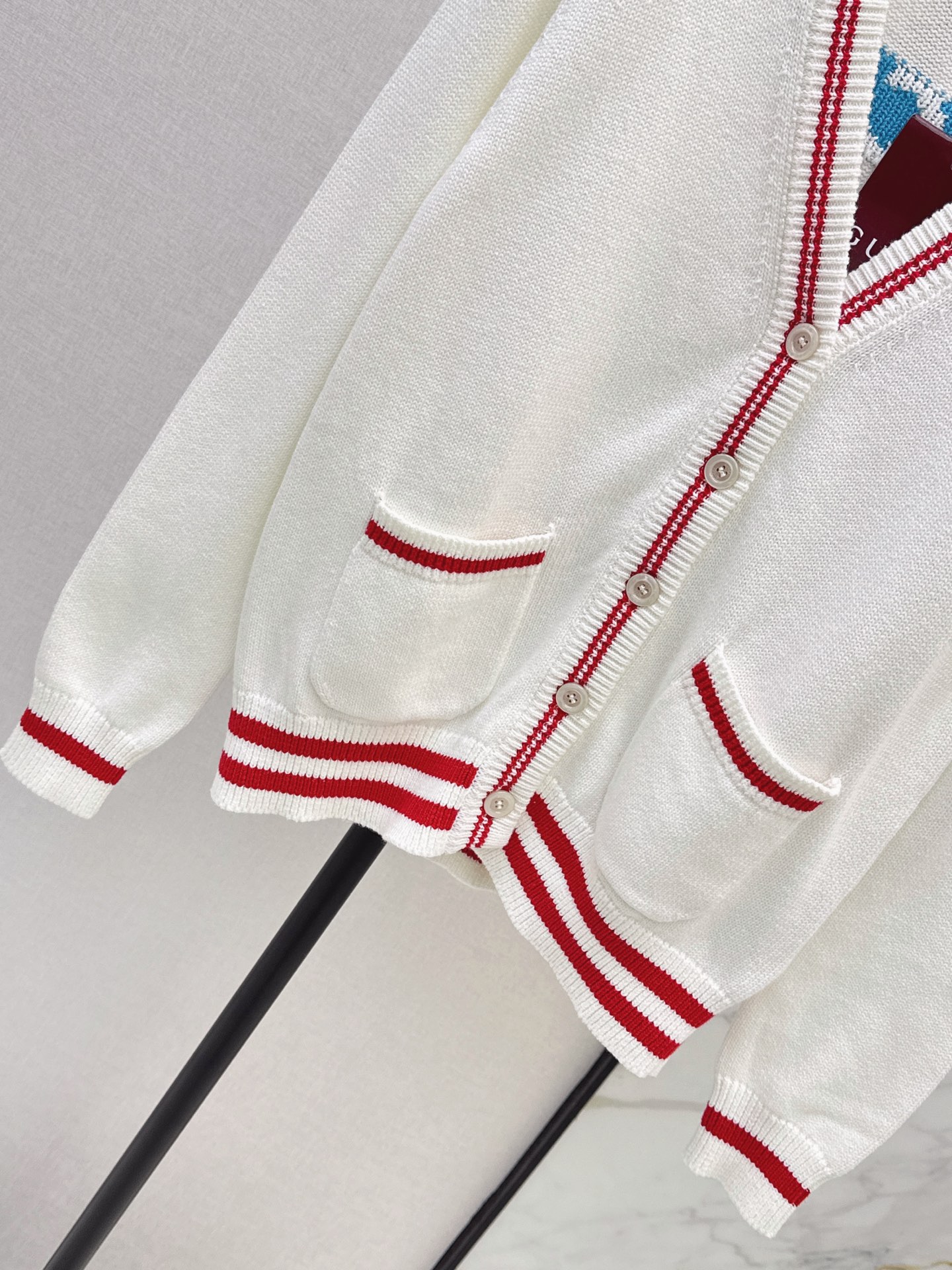 Guc 26fw jacquard knit cardigan