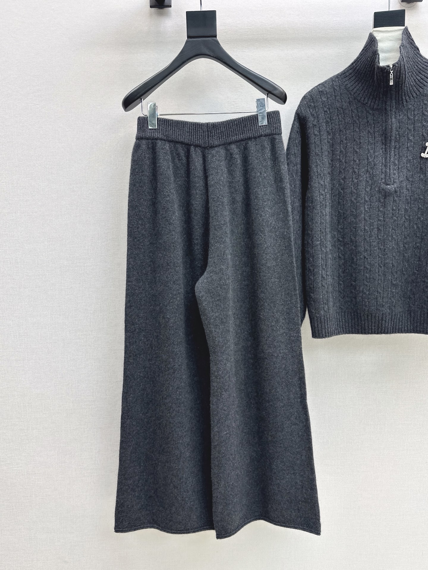 Max 26fw wool sweater pants sets