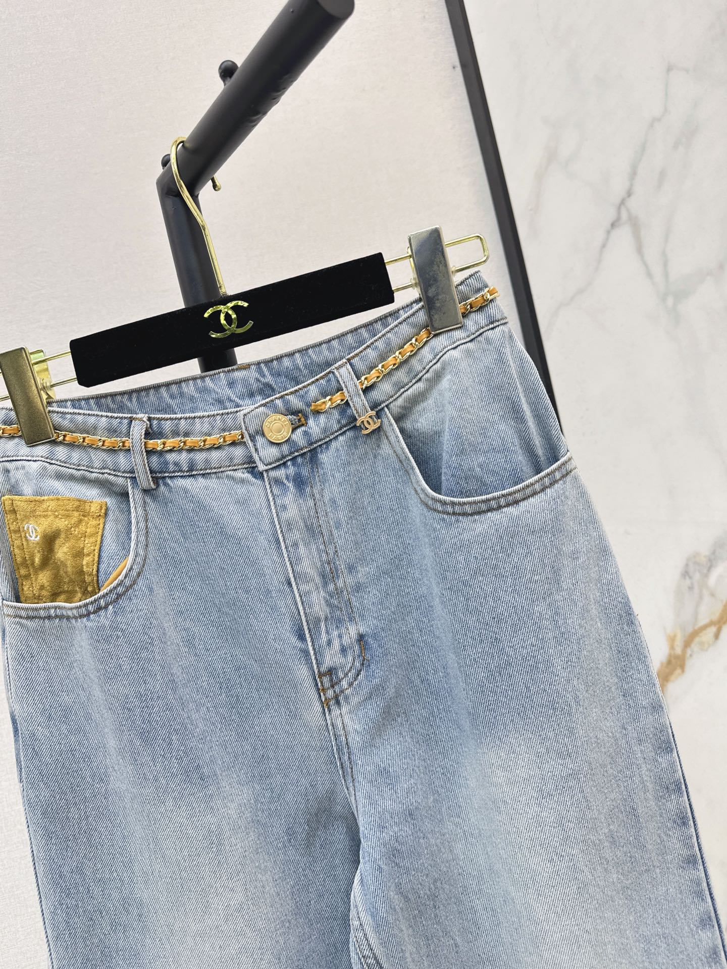 Chan 26fw suede contract straight-leg jeans