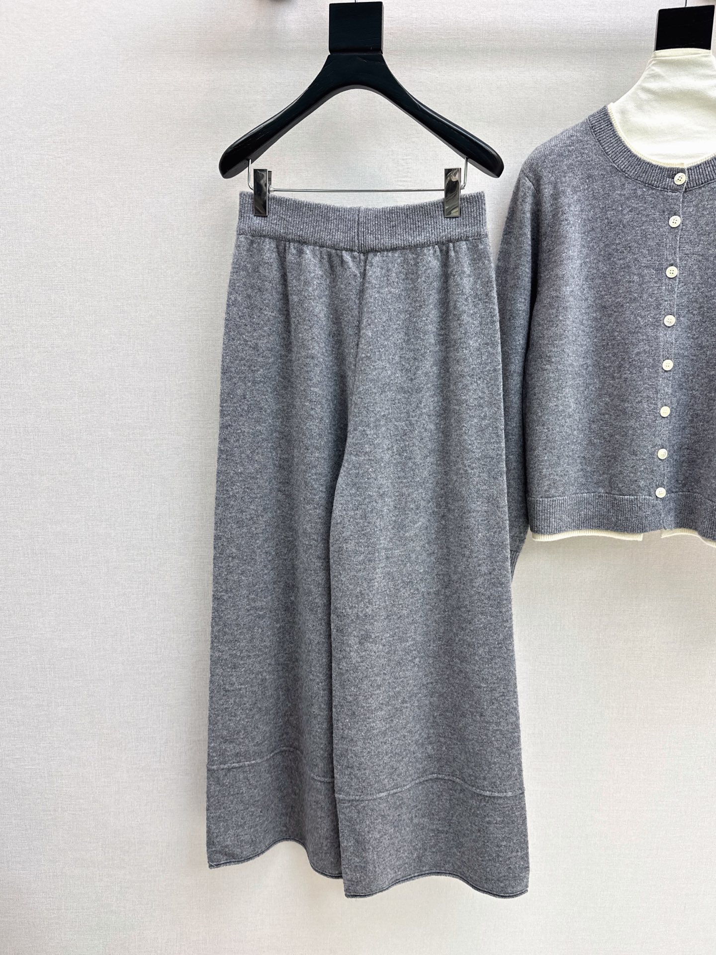 Max 26fw knit cardigan pants sets