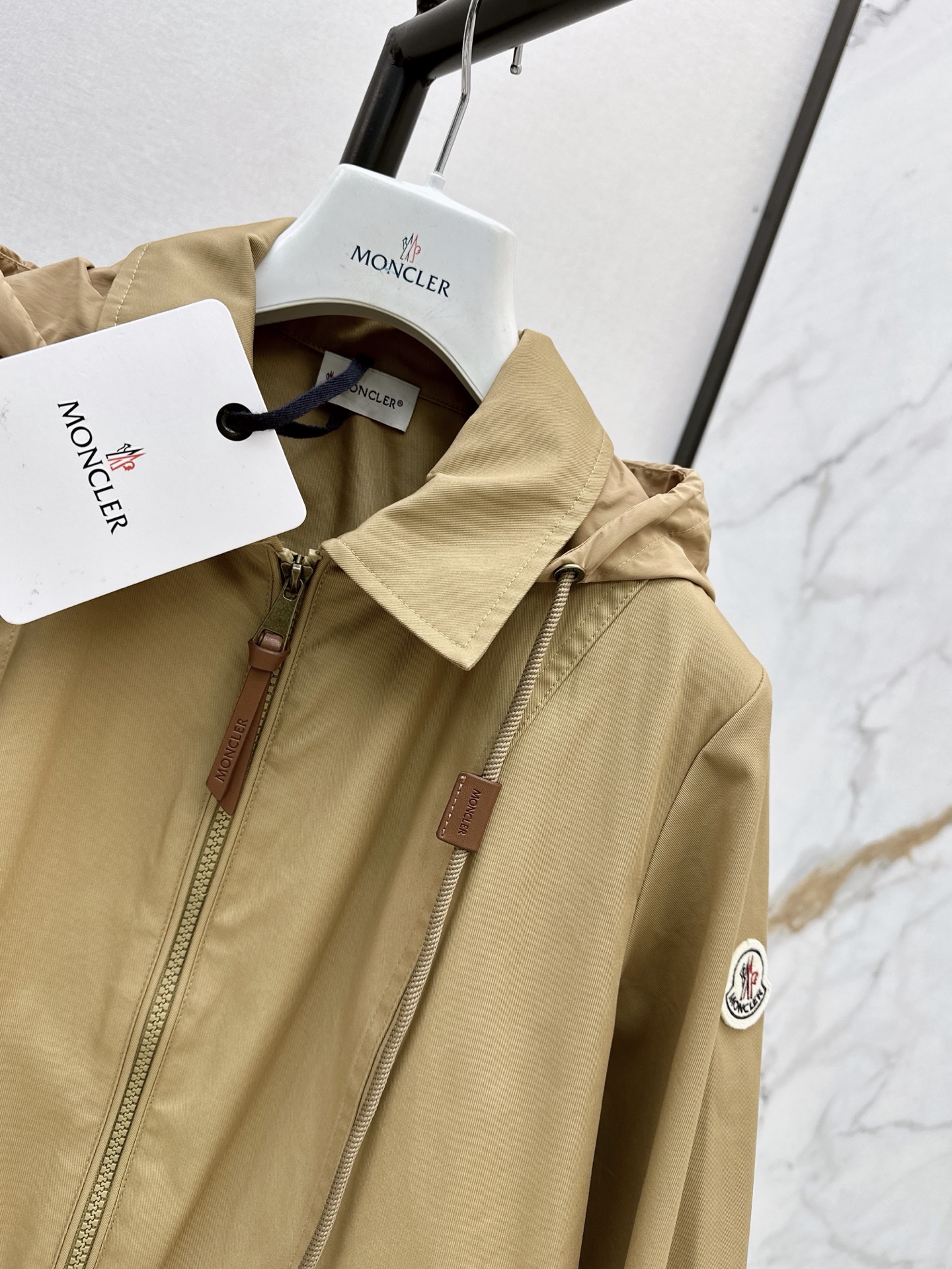 Monc 26fw drawstring hooded jacket