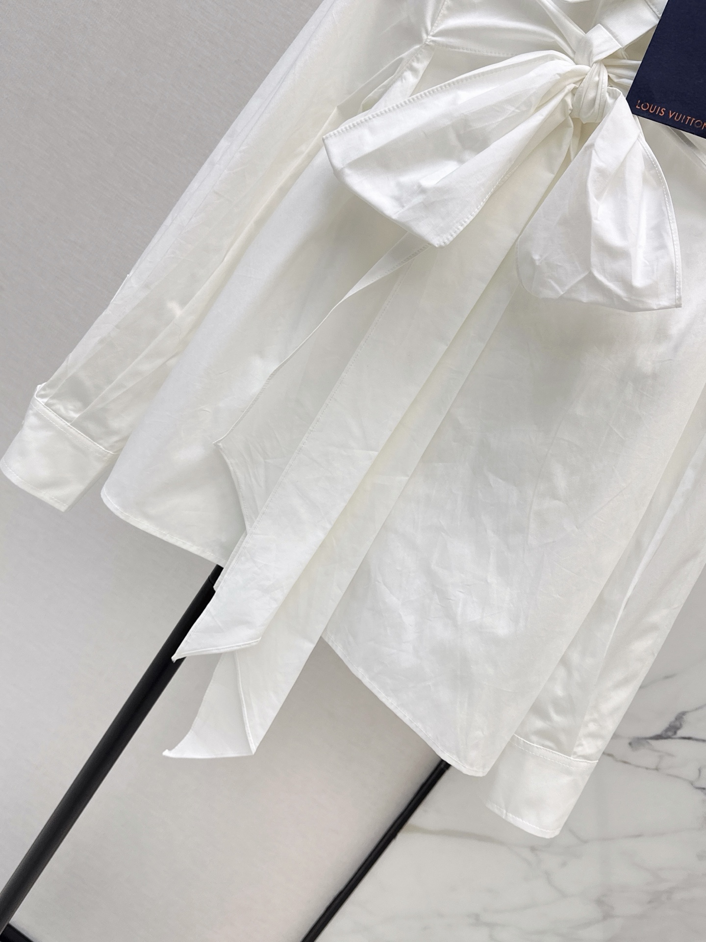 Loui 26fw bow ribbon shirt