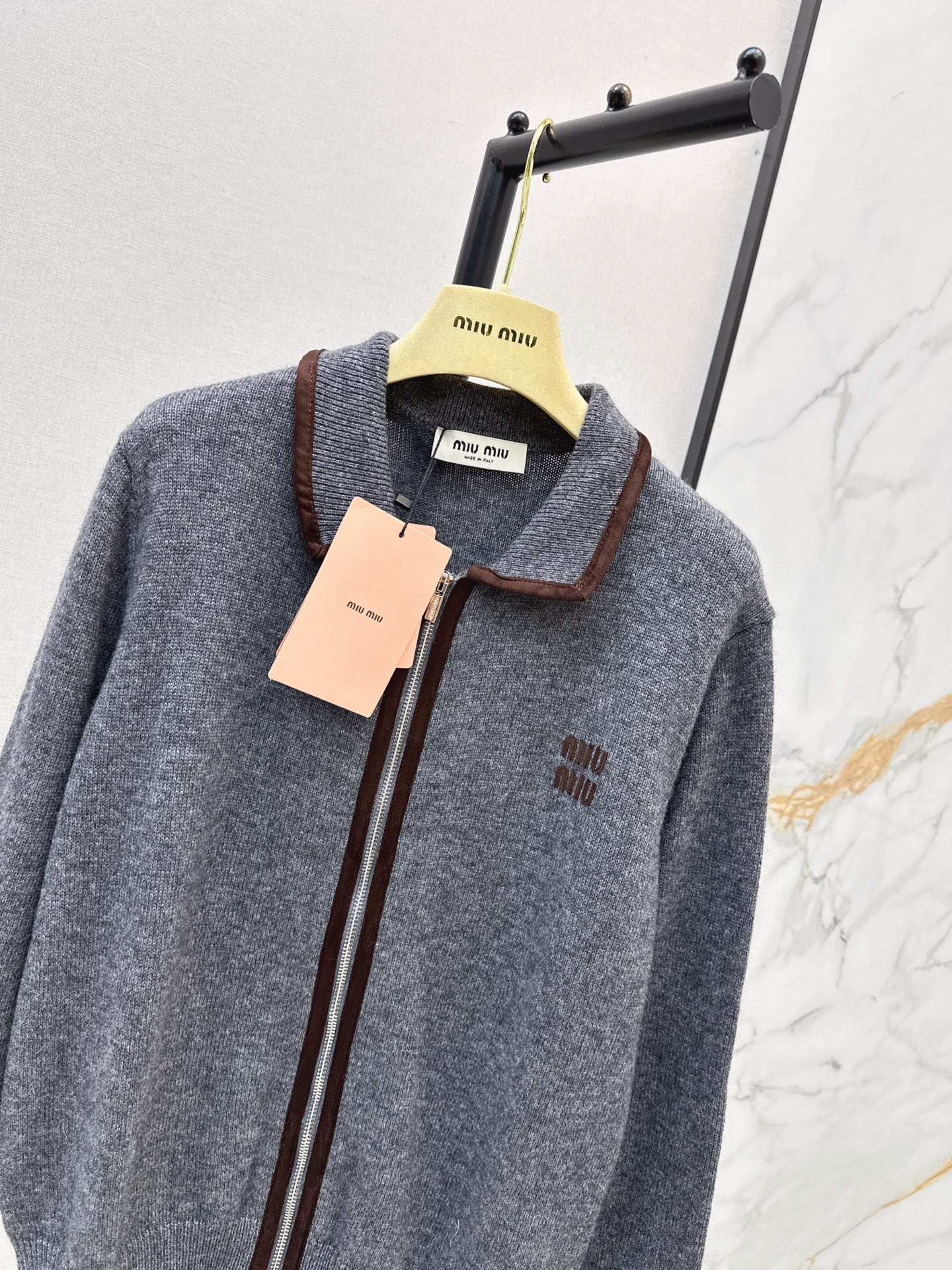 Miu 26fw zipper cardigan