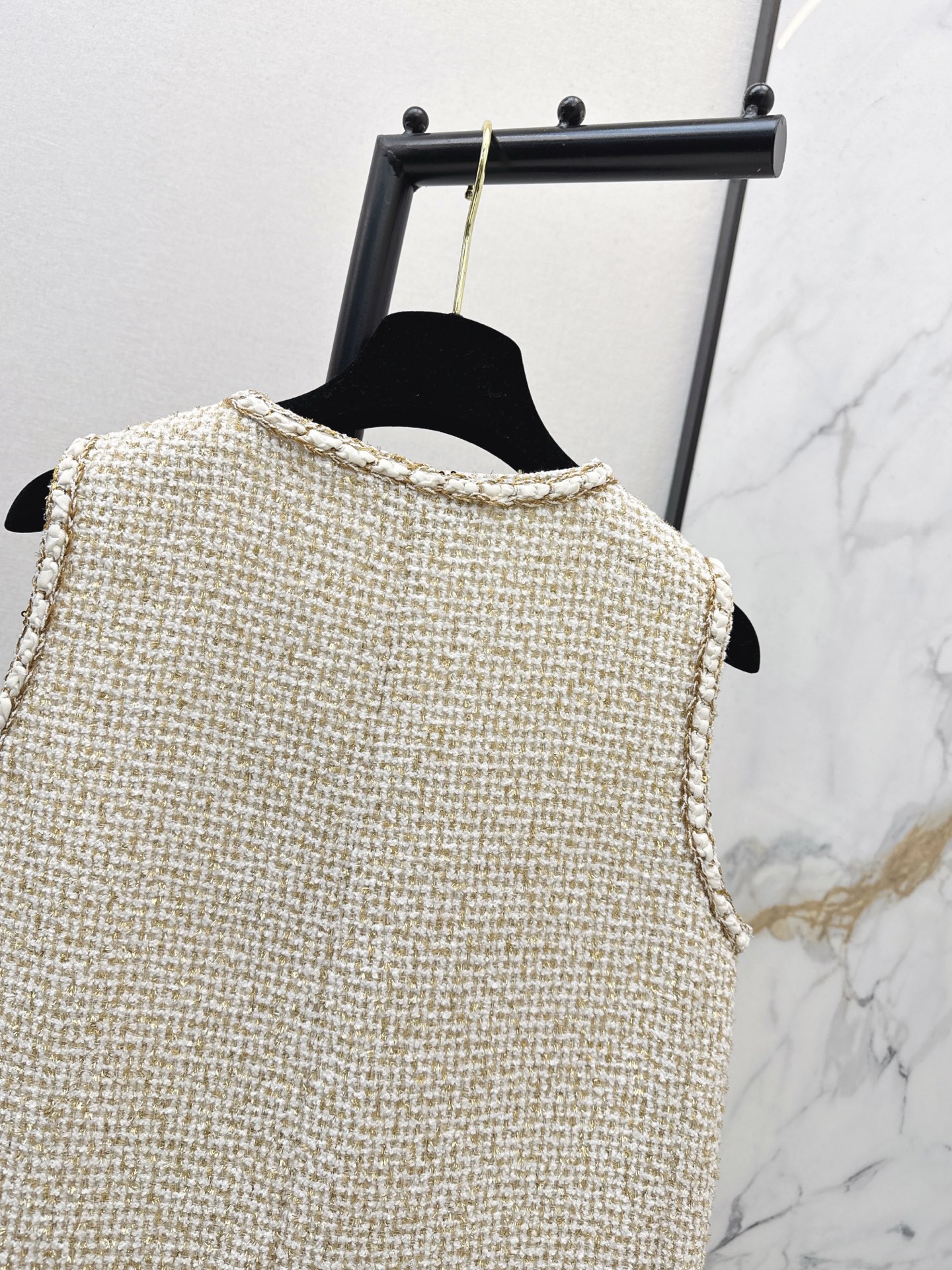 Chan 26fw tweed woven vest