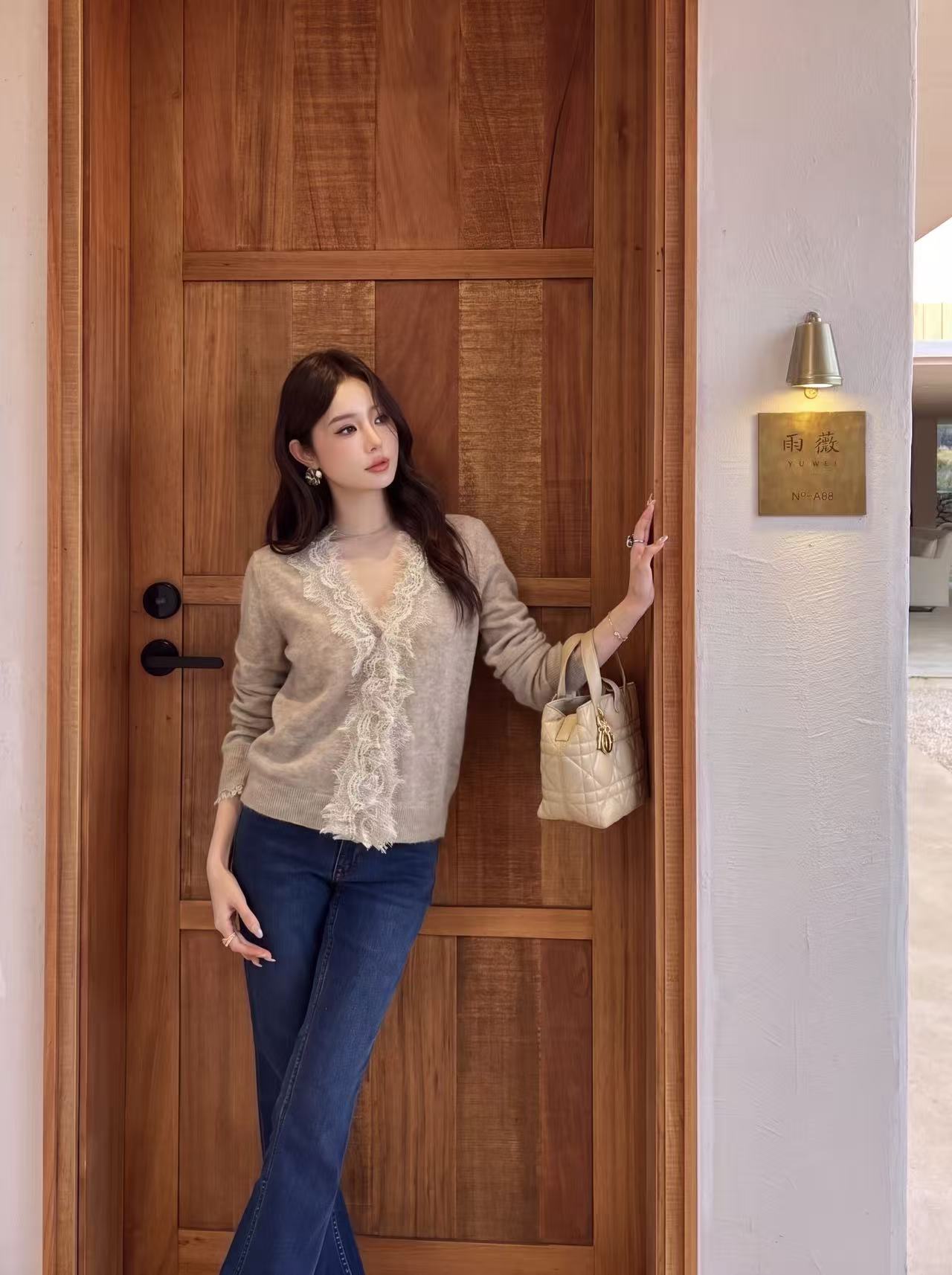ES 26fw lace contract knit cardigan