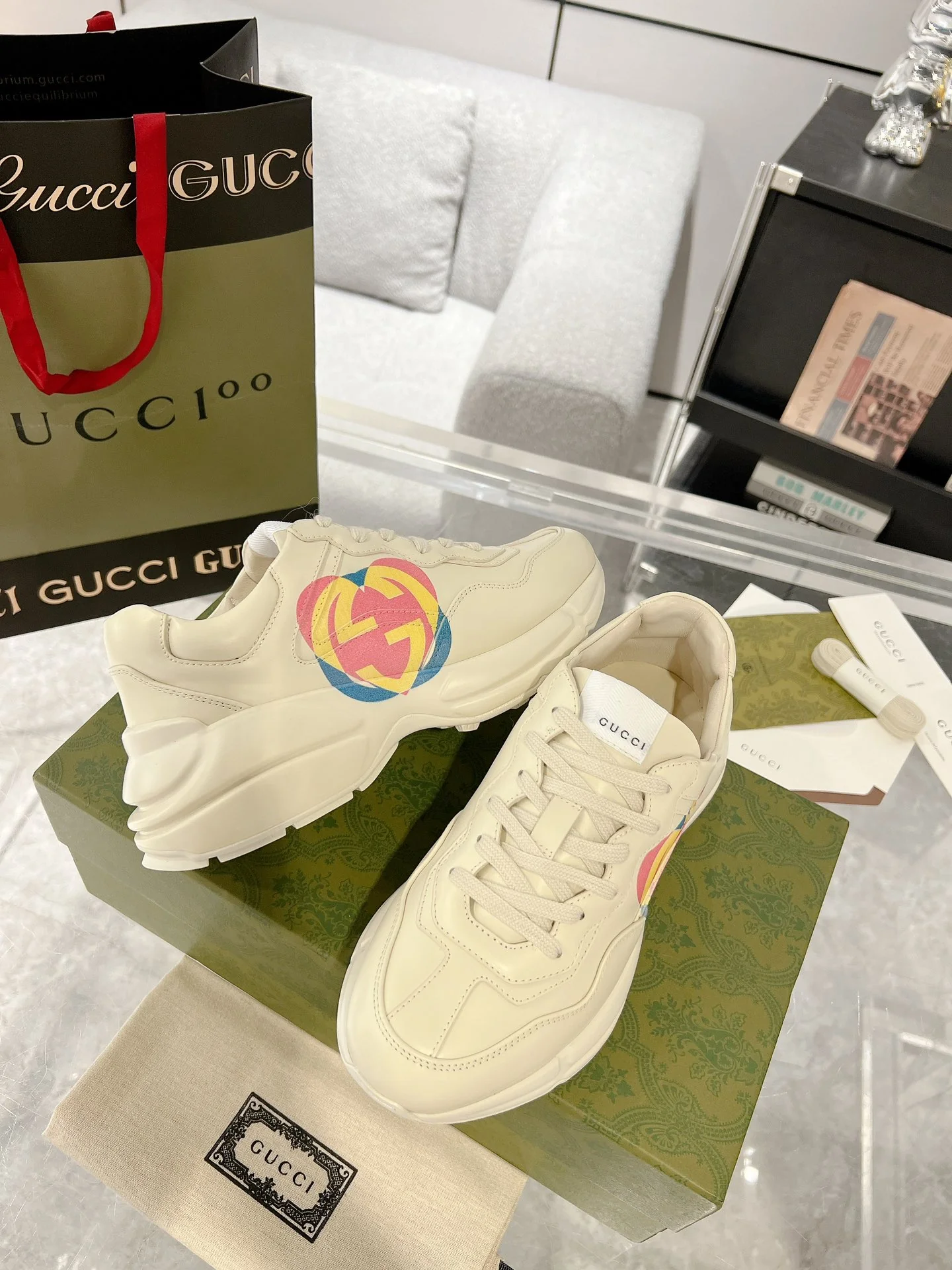 Gucc 25fw dad's shoes