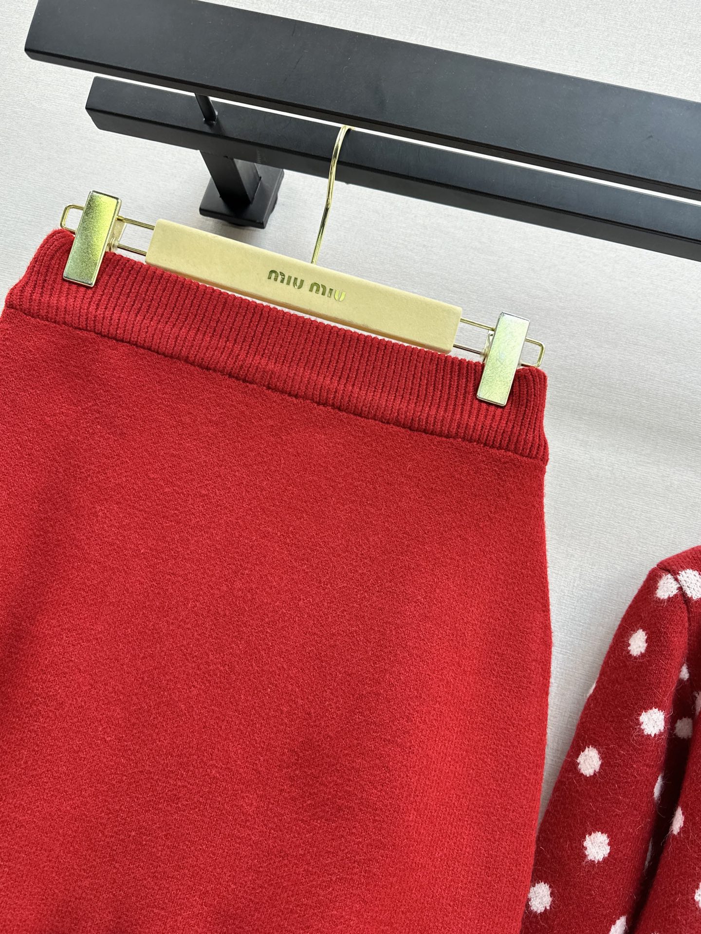 Miu 26fw polka-dot knit cardigan skirt sets