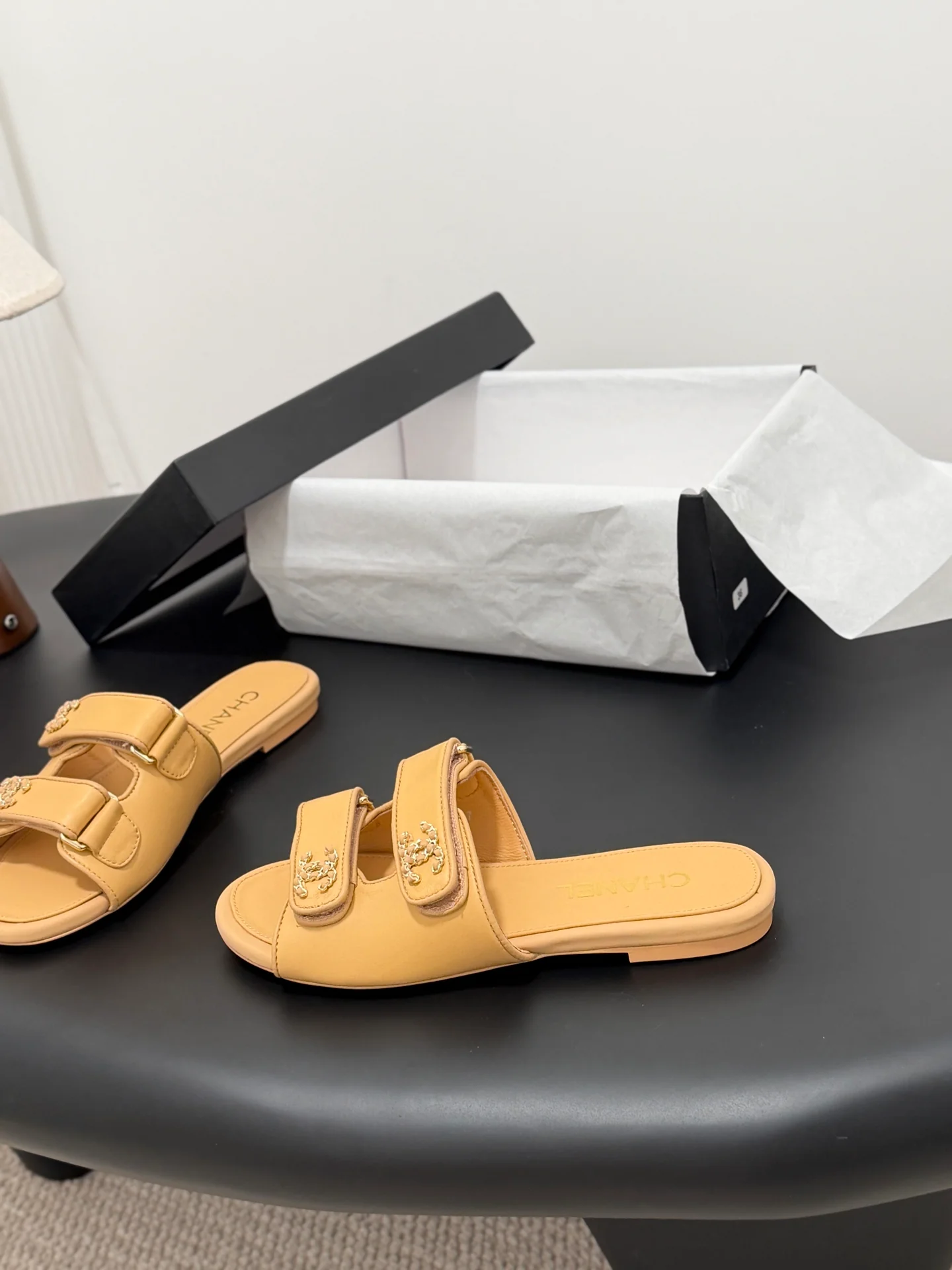 Chan 26ss slippers
