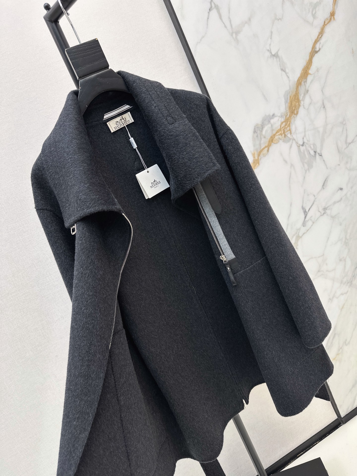 Her 26fw belted woolen jacket