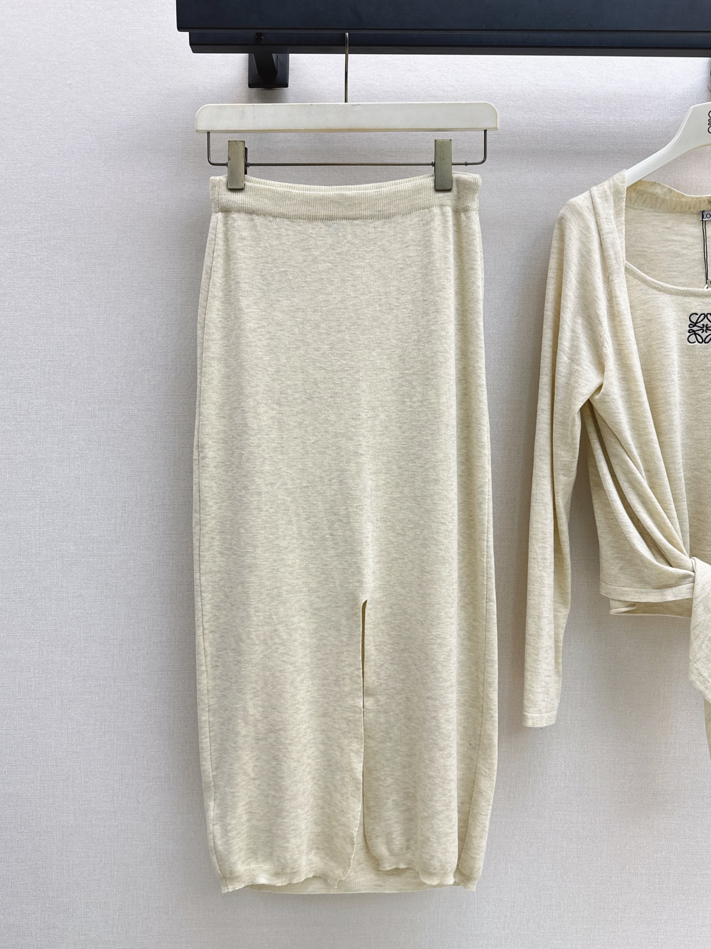 Loe 26fw knit vest cardigan skirt sets