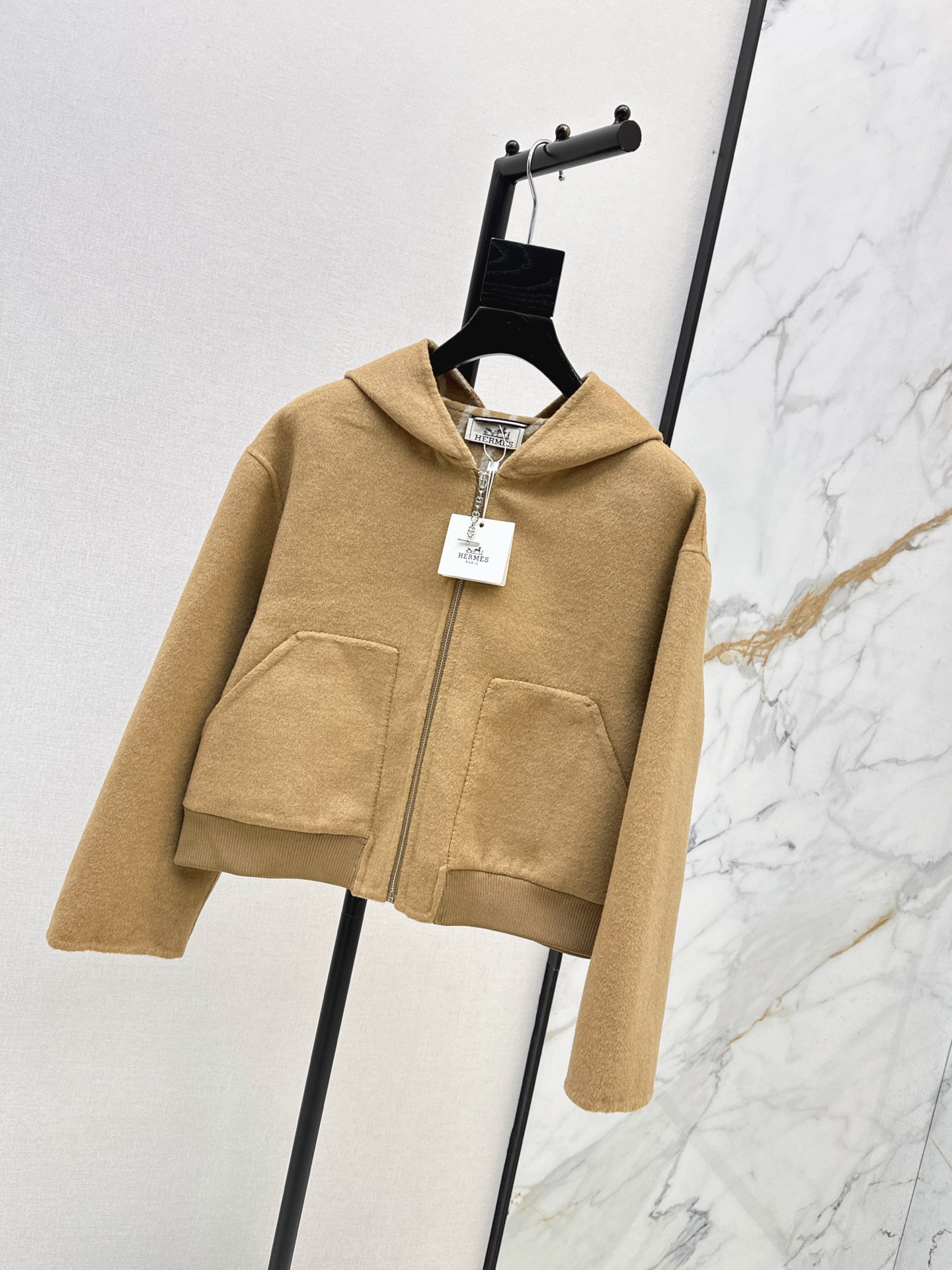 Her 26fw cashmere jacket