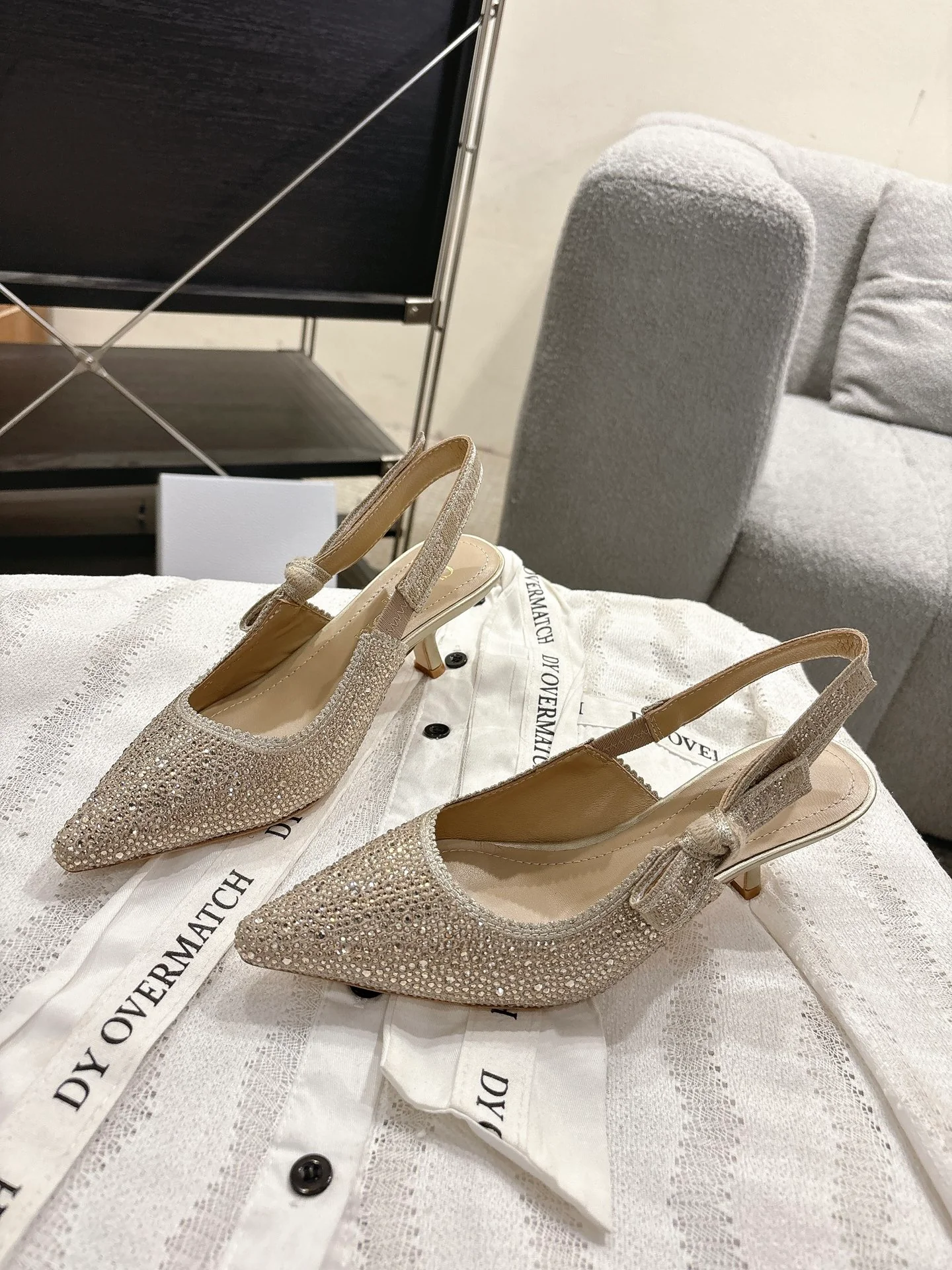 CD 25fw rhinestone kitten slingback heels