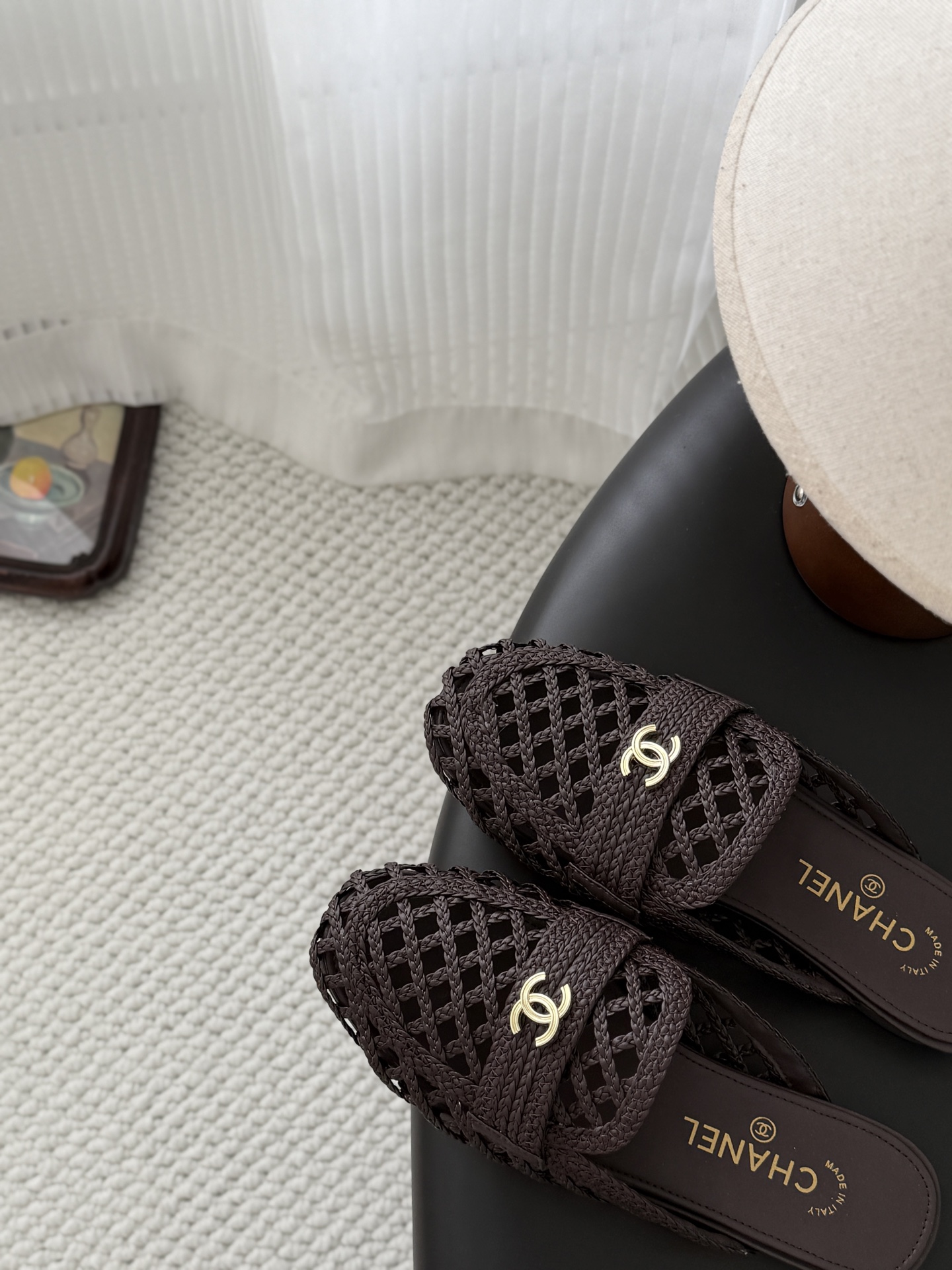 Chan 26ss woven slippers