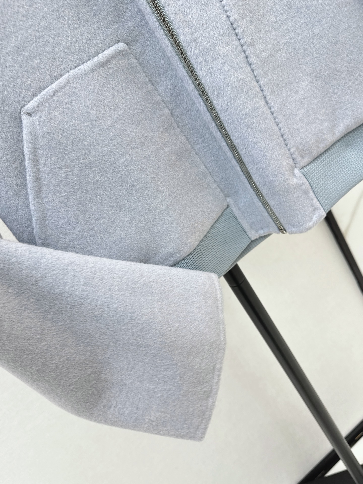 Her 26fw cashmere hooded jacket