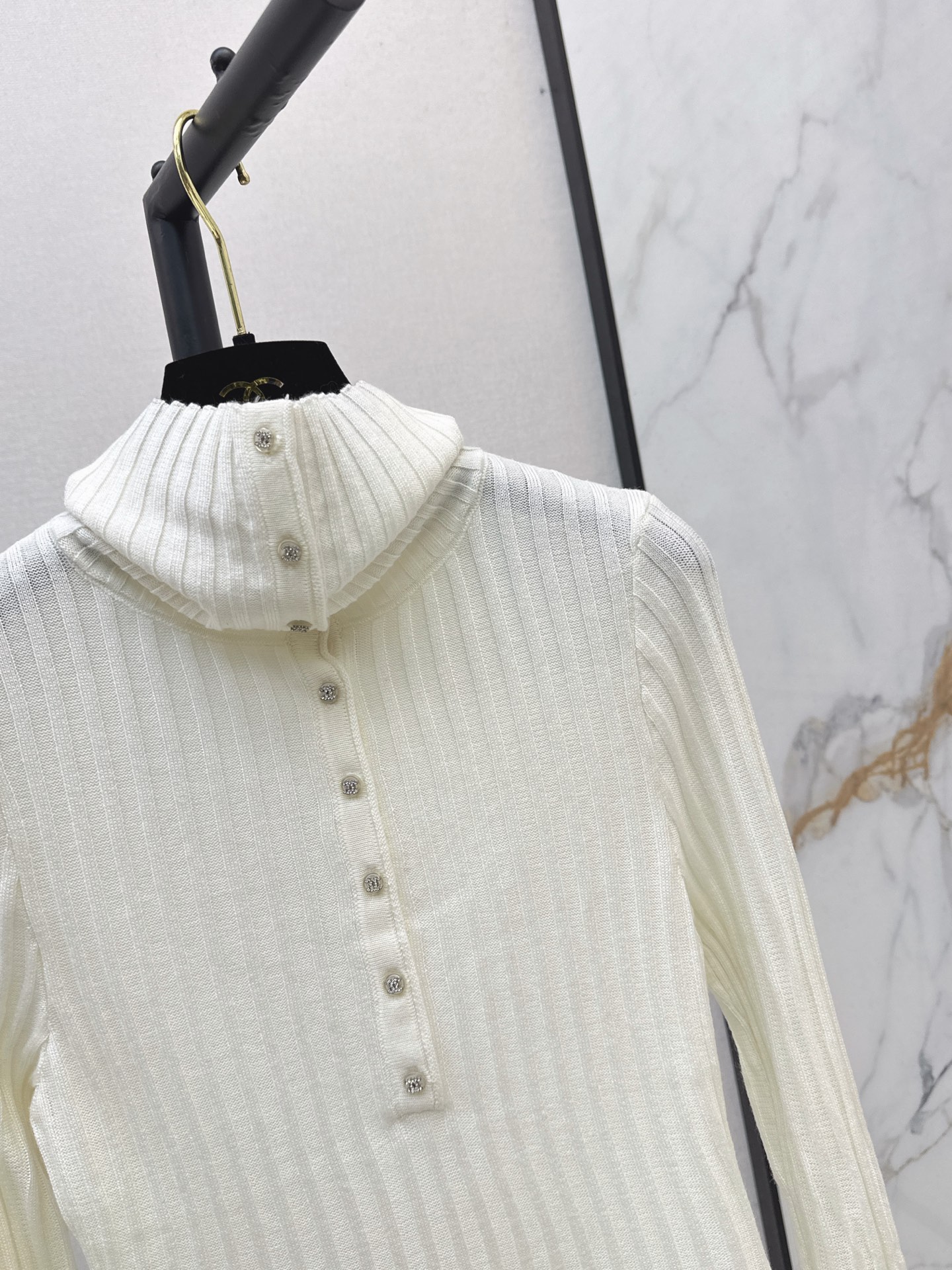 Chan 26fw slim-fit stand collar knitwear
