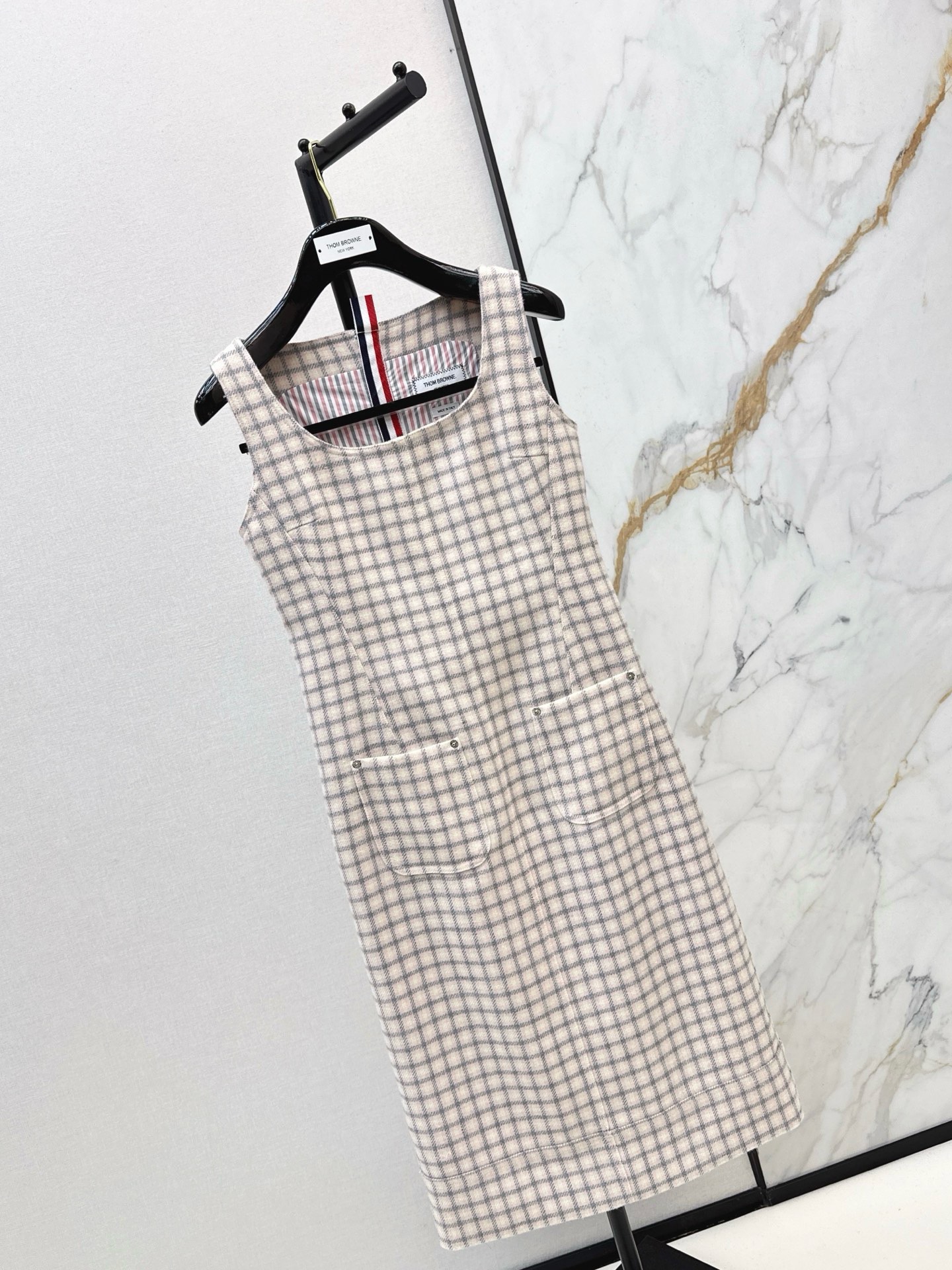 Thom 26fw sleeveless tweed dress