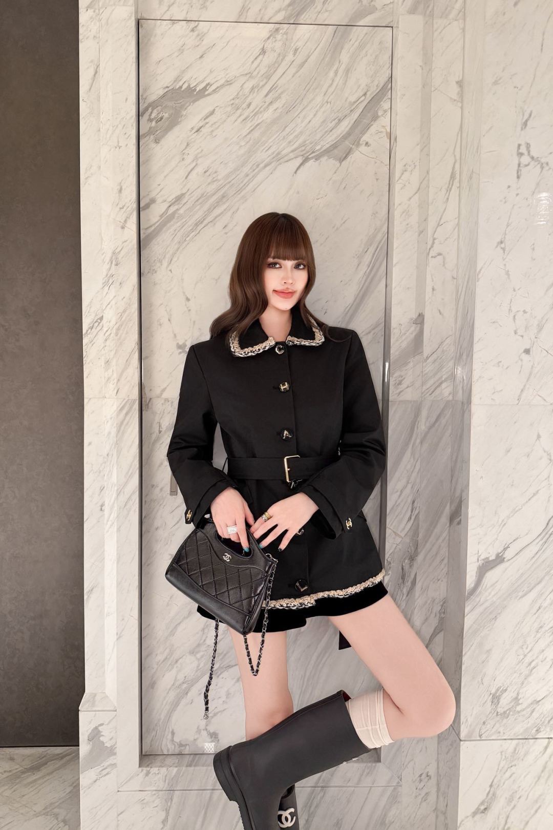 Chan 26fw belted cropped trench coats