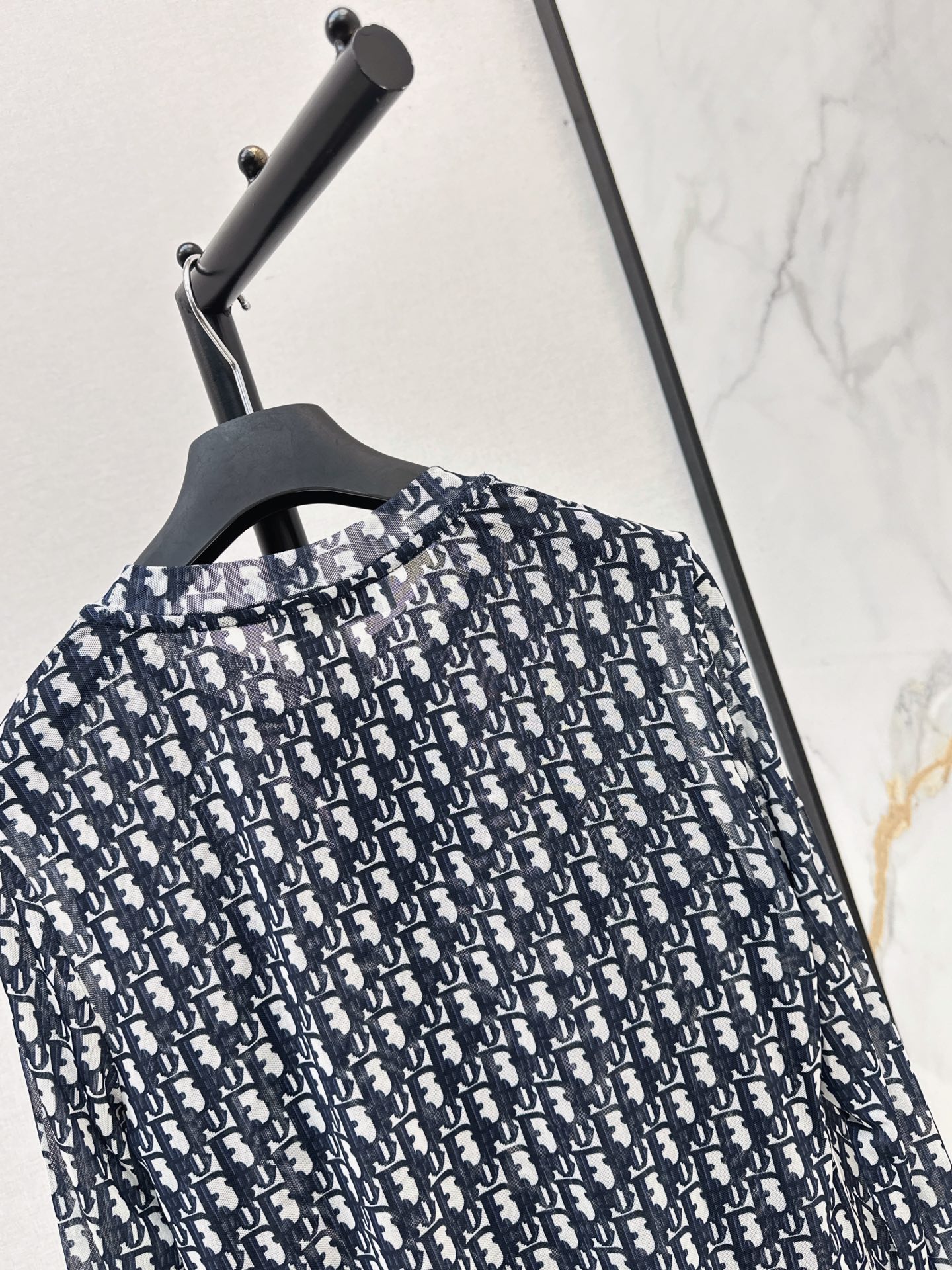 CD 26fw print mesh basic tee