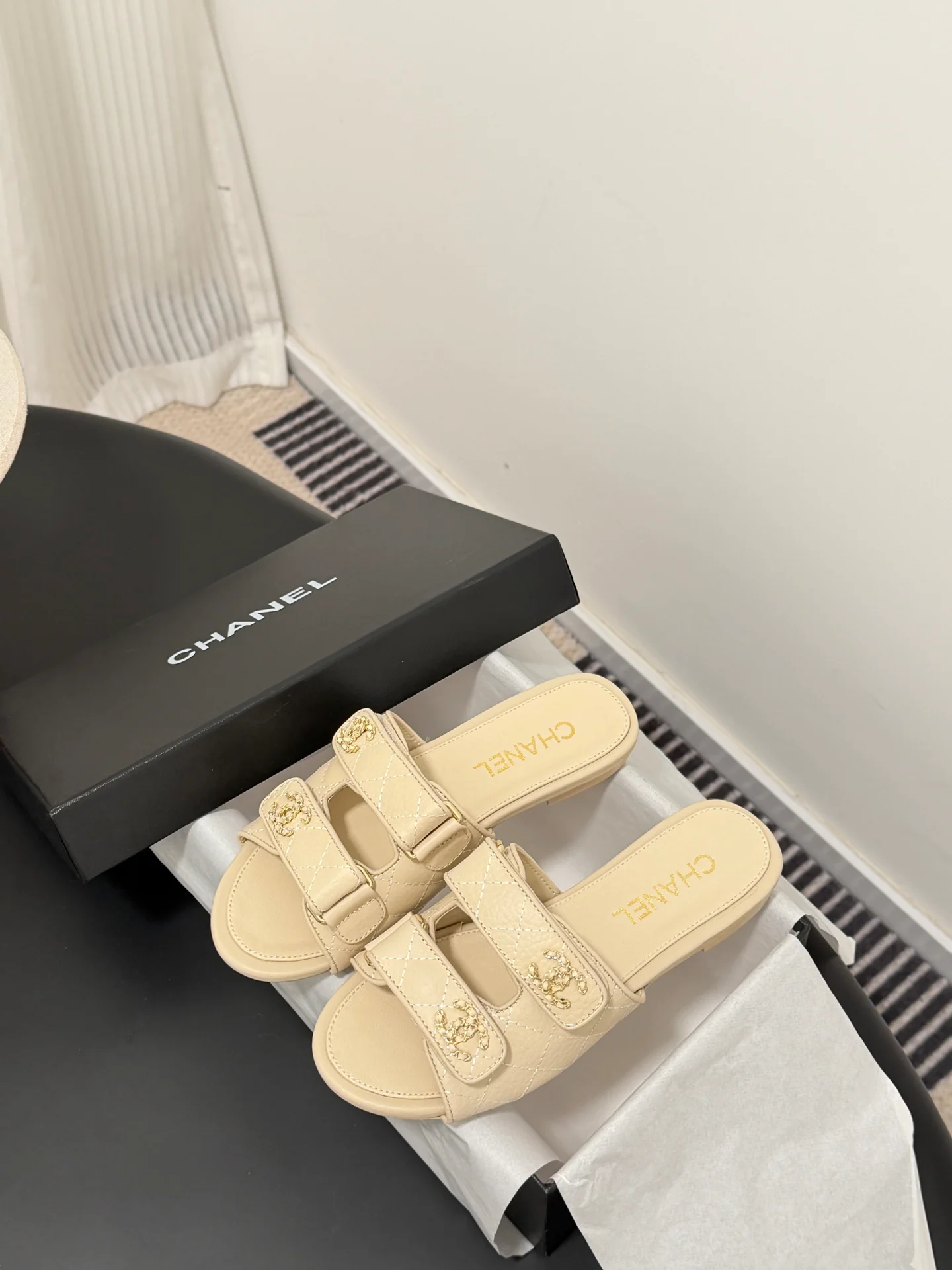 Chan 26ss slippers