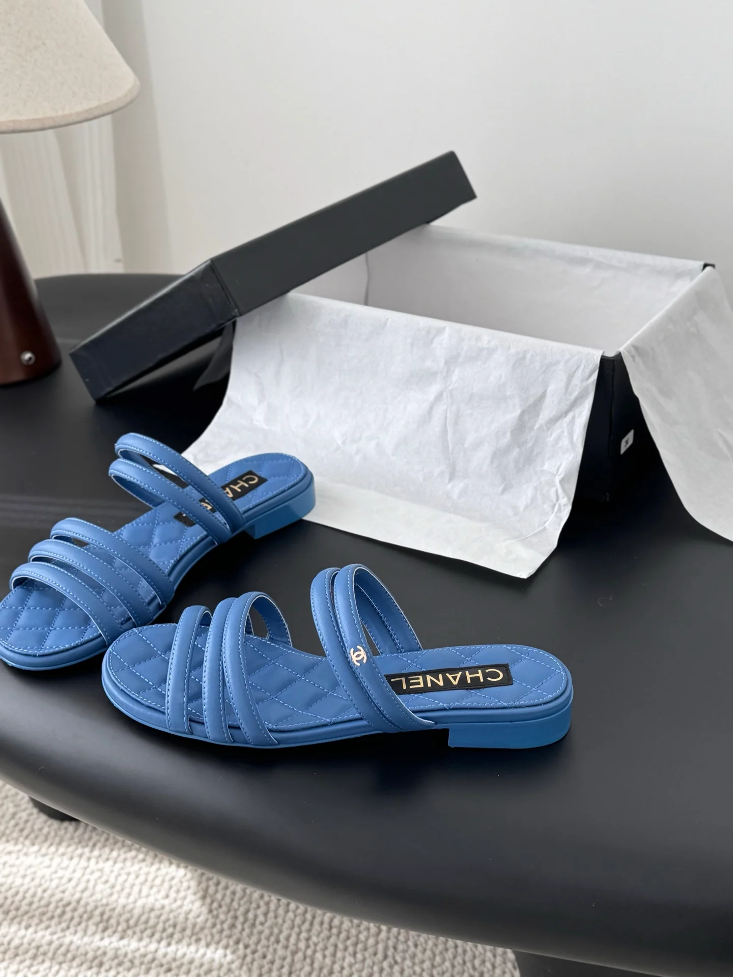 Chan 26ss sandals