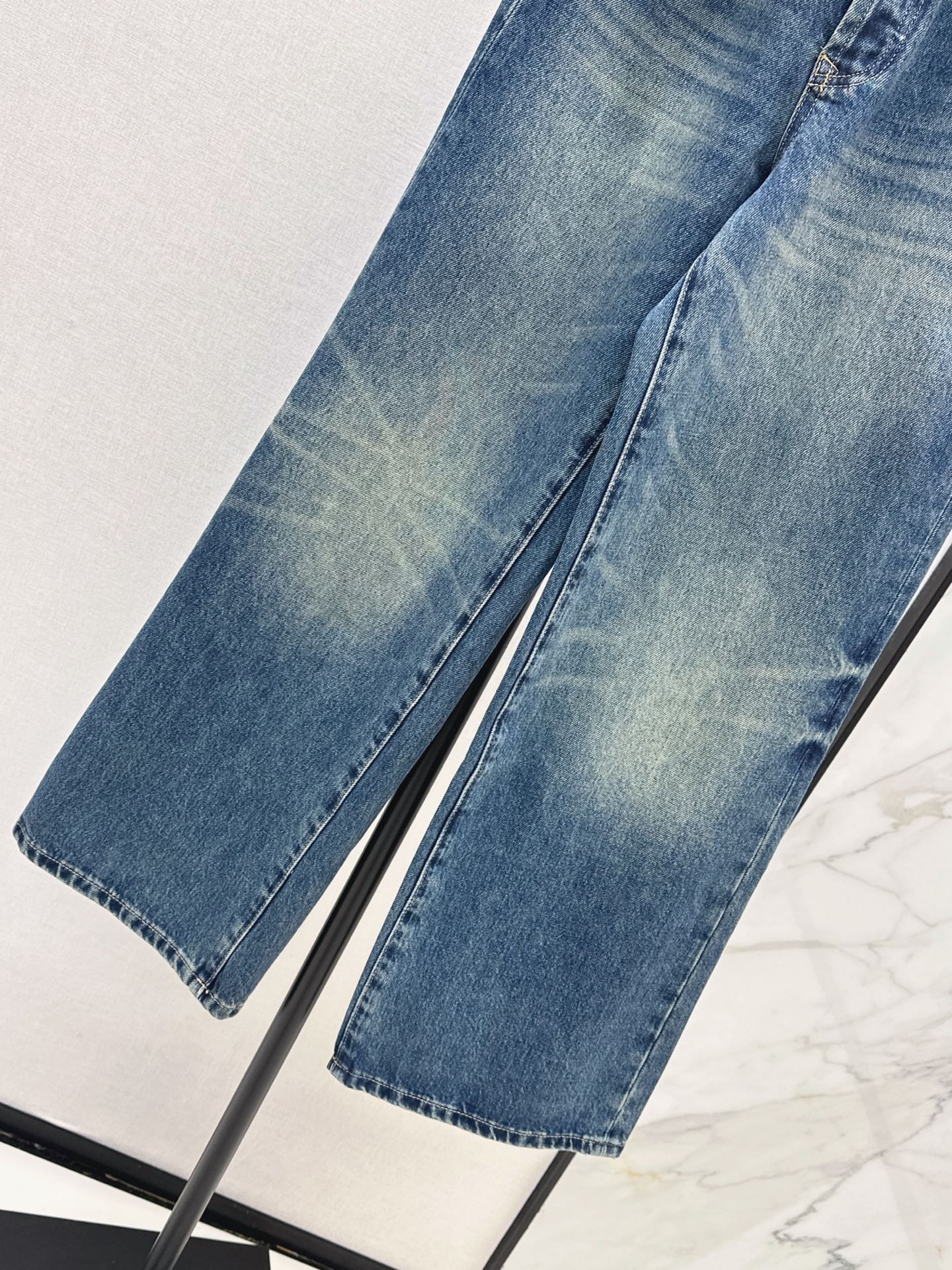 Miu 26fw wash wide-leg jeans
