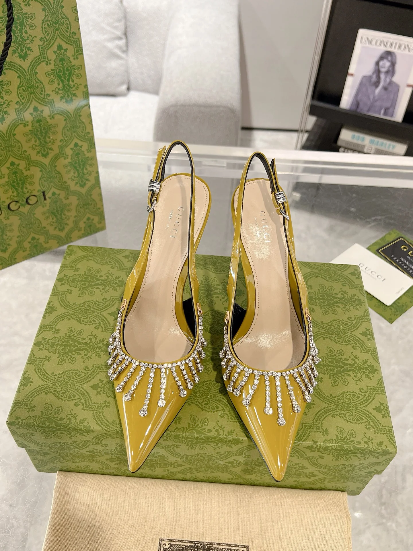 Gucc 25fw rhinestones slingback heels