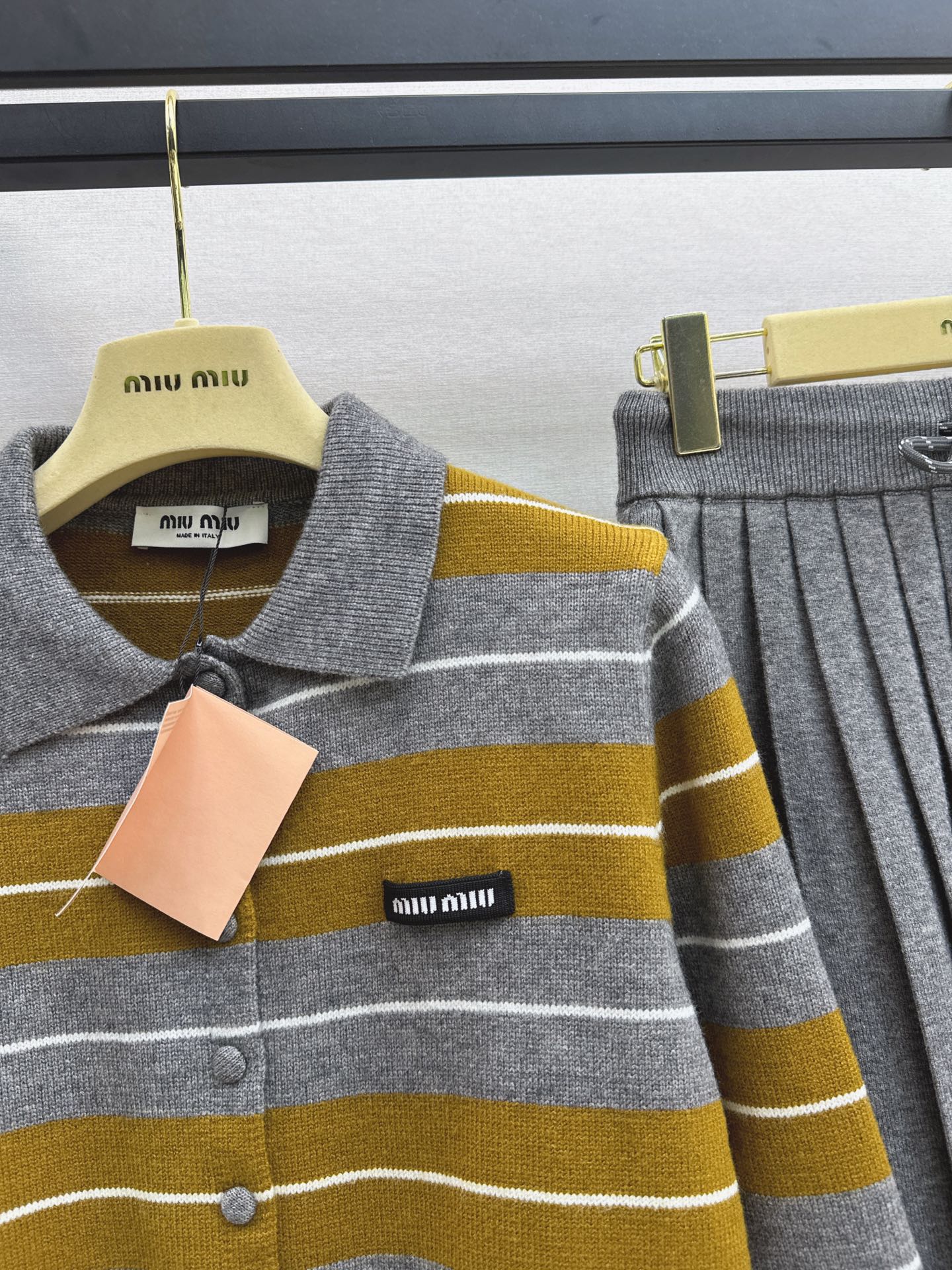 Miu 26fw stripe knit sweater pleated skirt sets