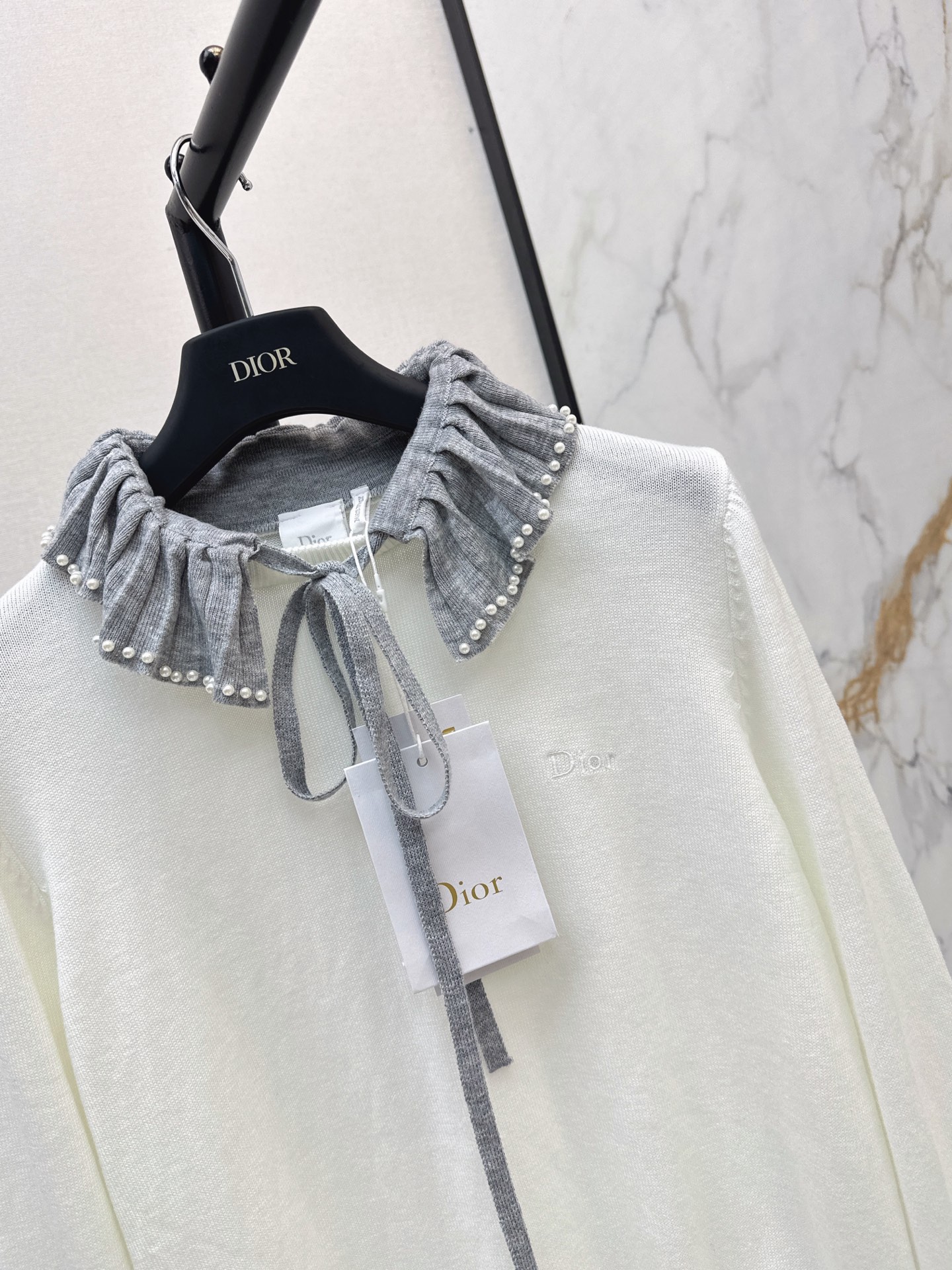 CD 26fw ruffle knit sweater