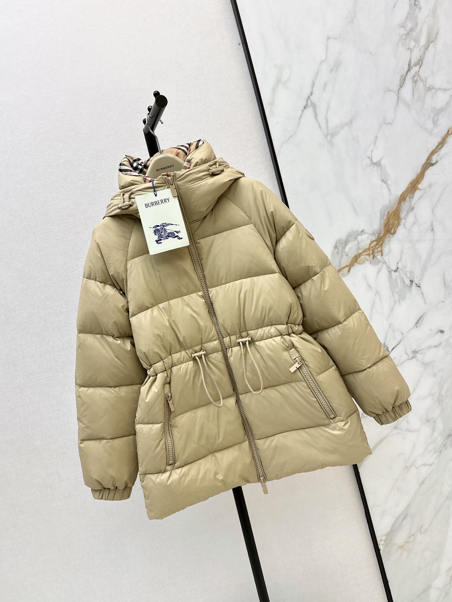 Bur 26fw hooded drawstring down jacket