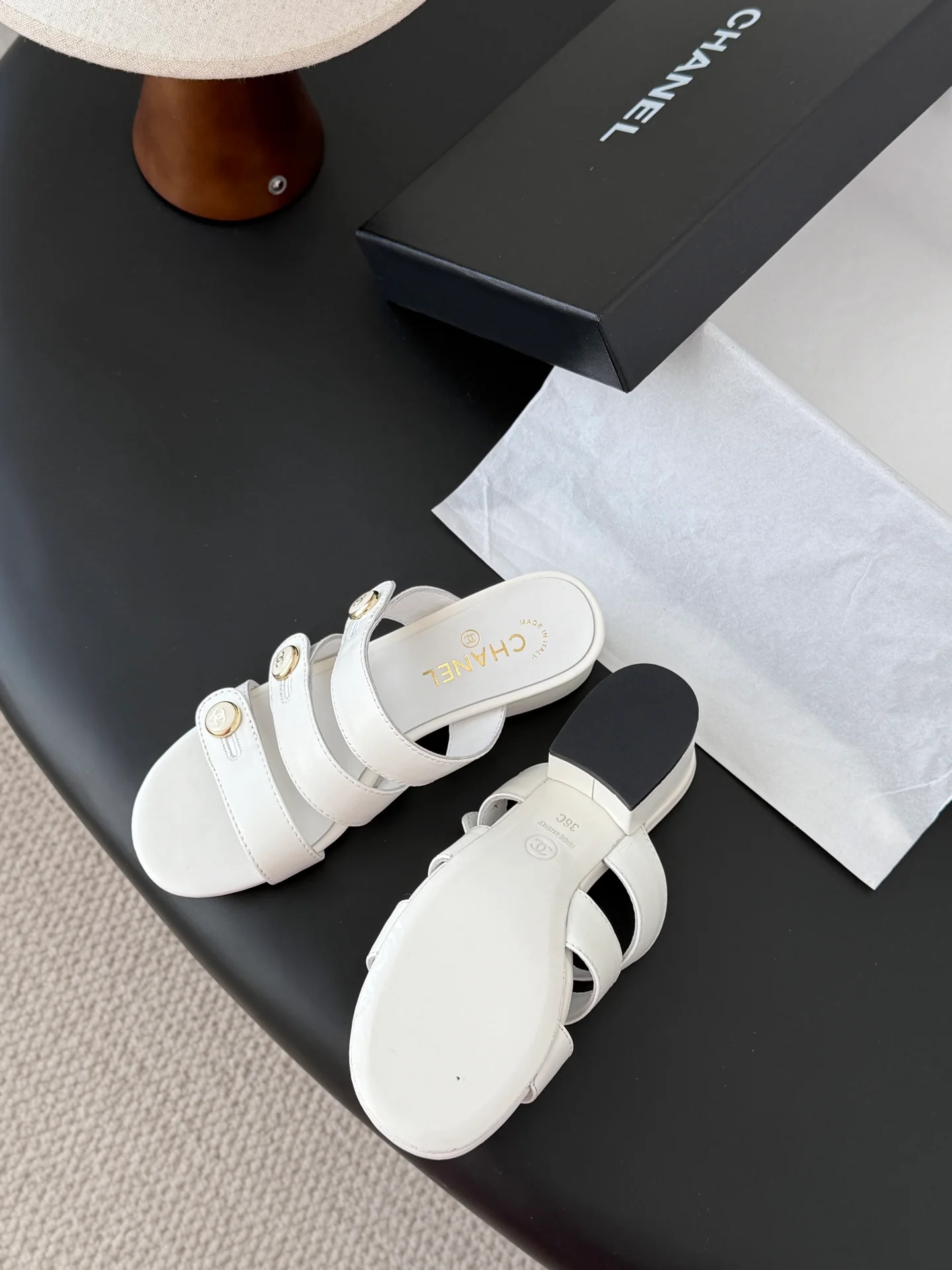 Chan 26ss sandals