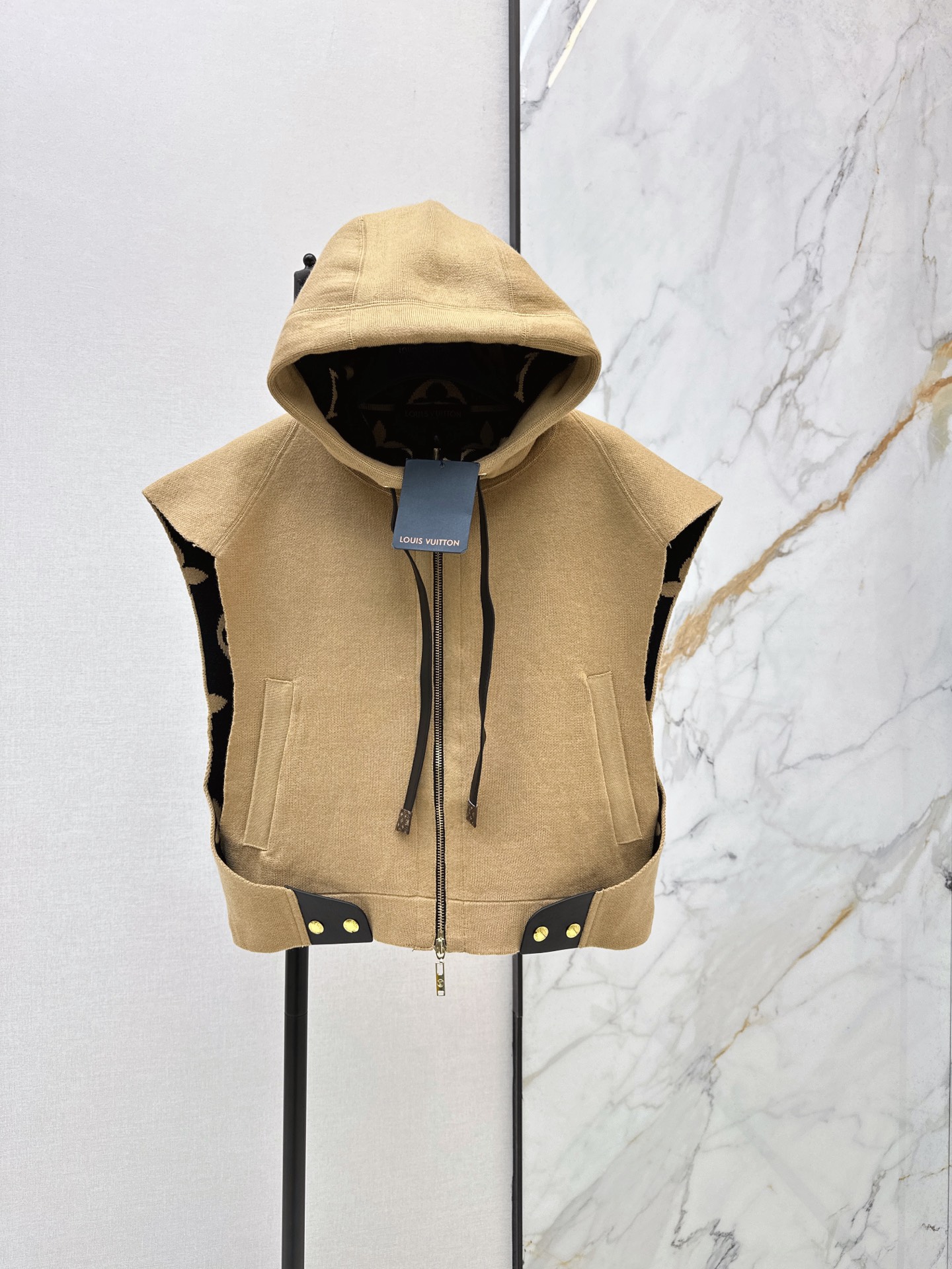 Loui 26ss hooded cape vest jacket
