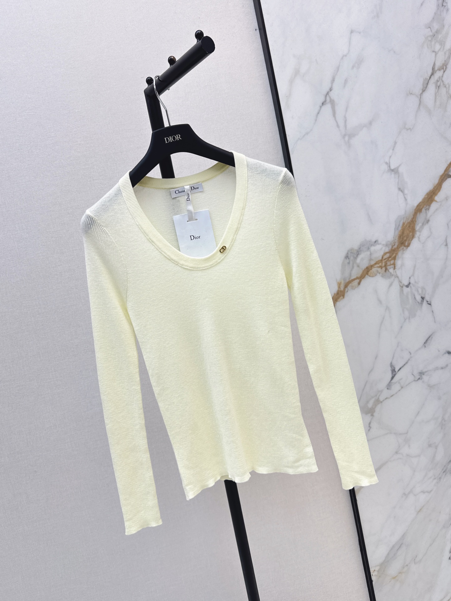 CD 26fw U-neck knit basic tee
