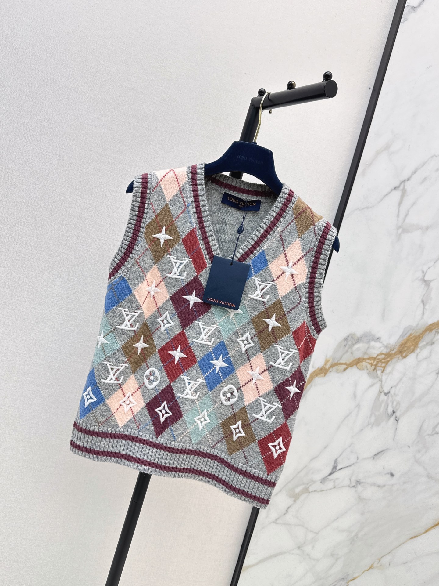 Loui 26fw jacquard knit vest