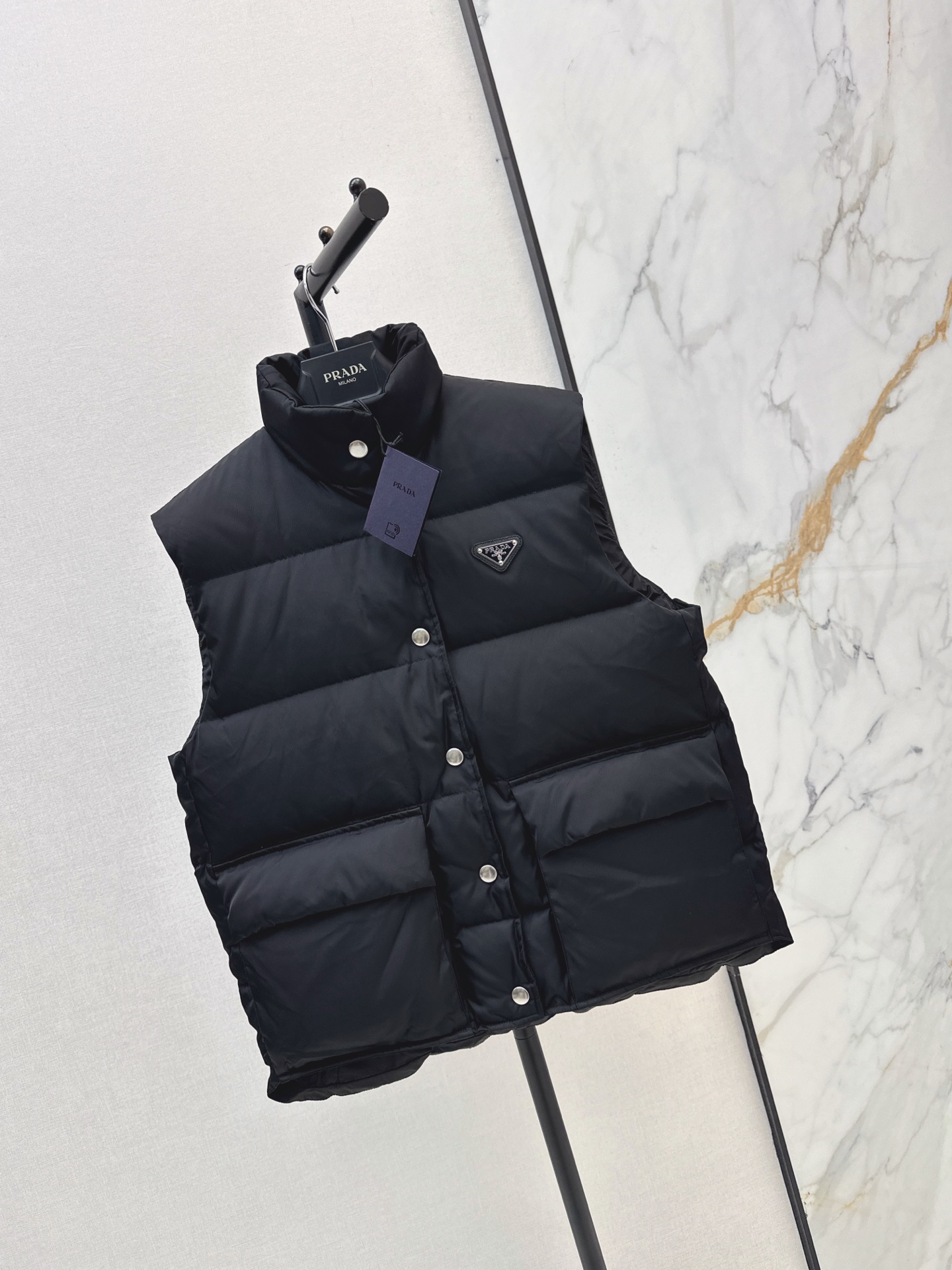 Pra 26fw down vest
