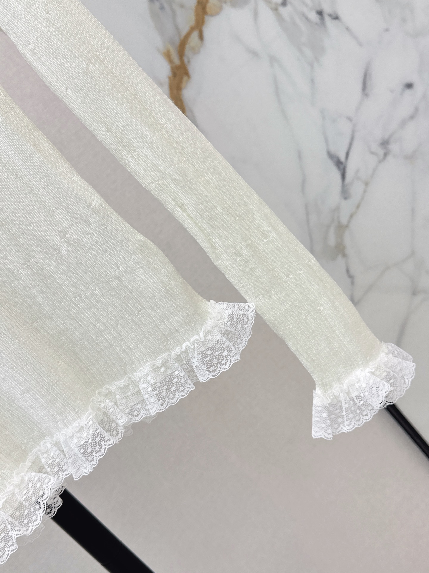 Chan 26fw lace trim knitwear