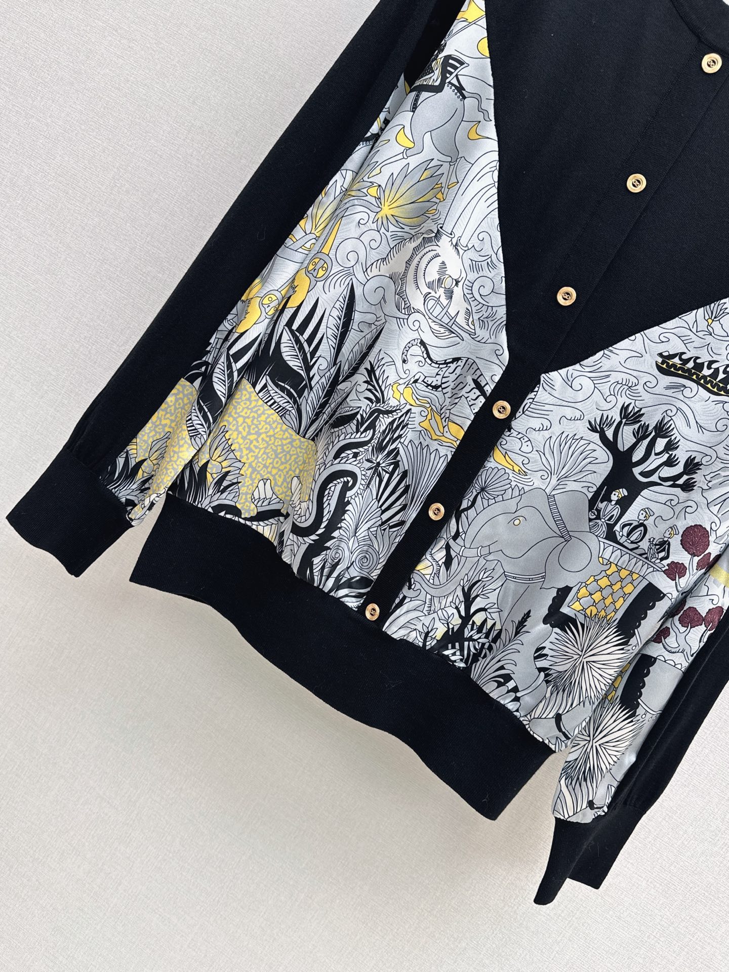 Her 26fw print knit cardigan
