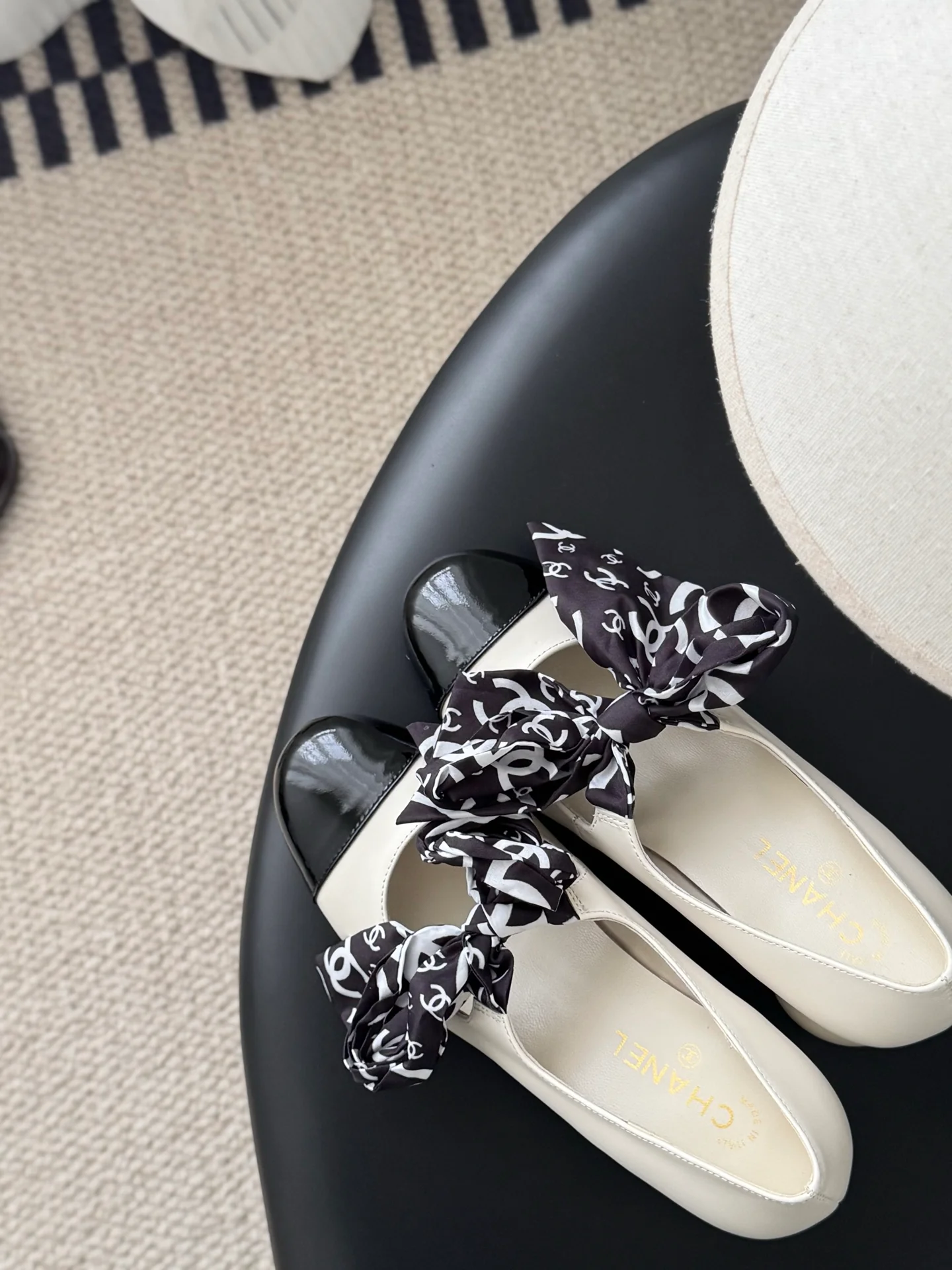 Chan 26ss mary jane flats