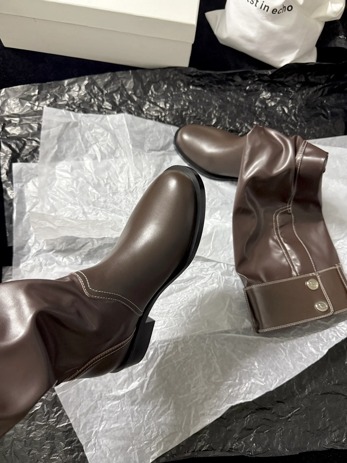 Lost 25fw slouch boots