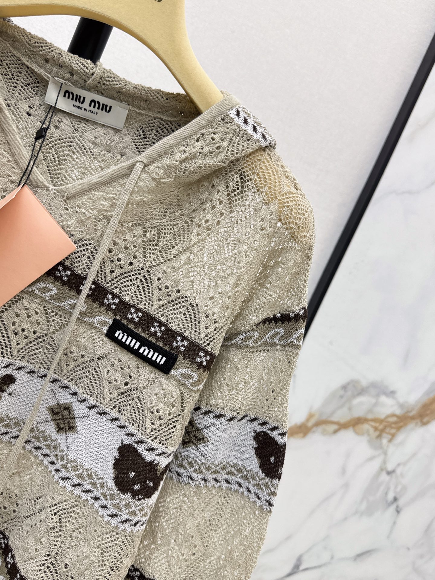 Miu 26fw jacquard hooded knit sweater
