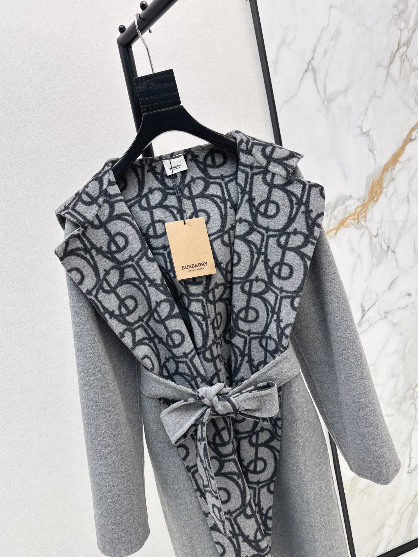 Bur 26fw woolen hooded overcoats