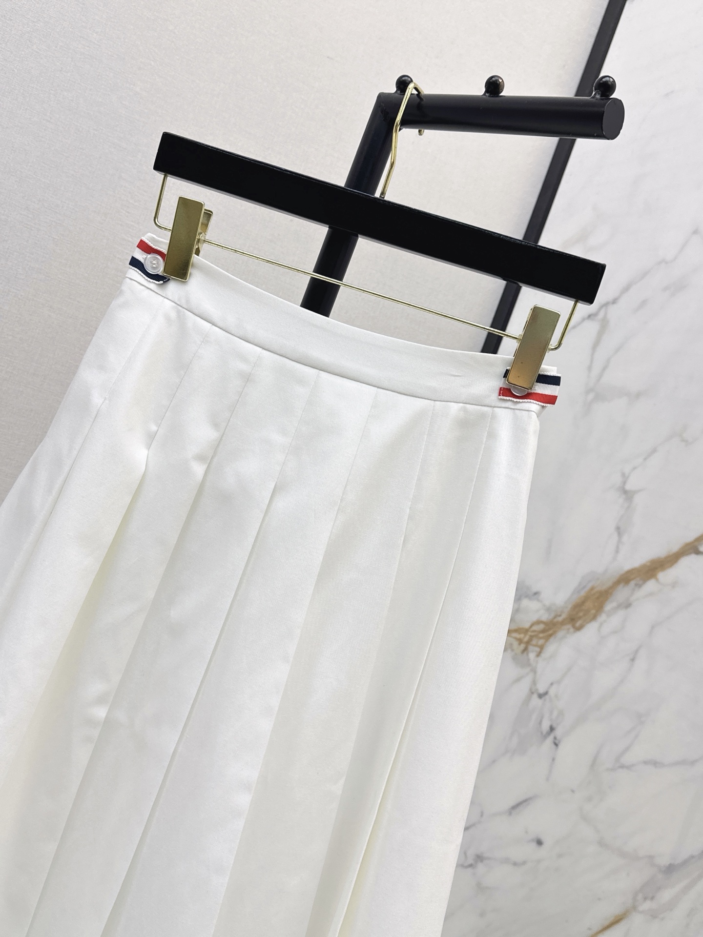 Thom 26fw pleated skirt