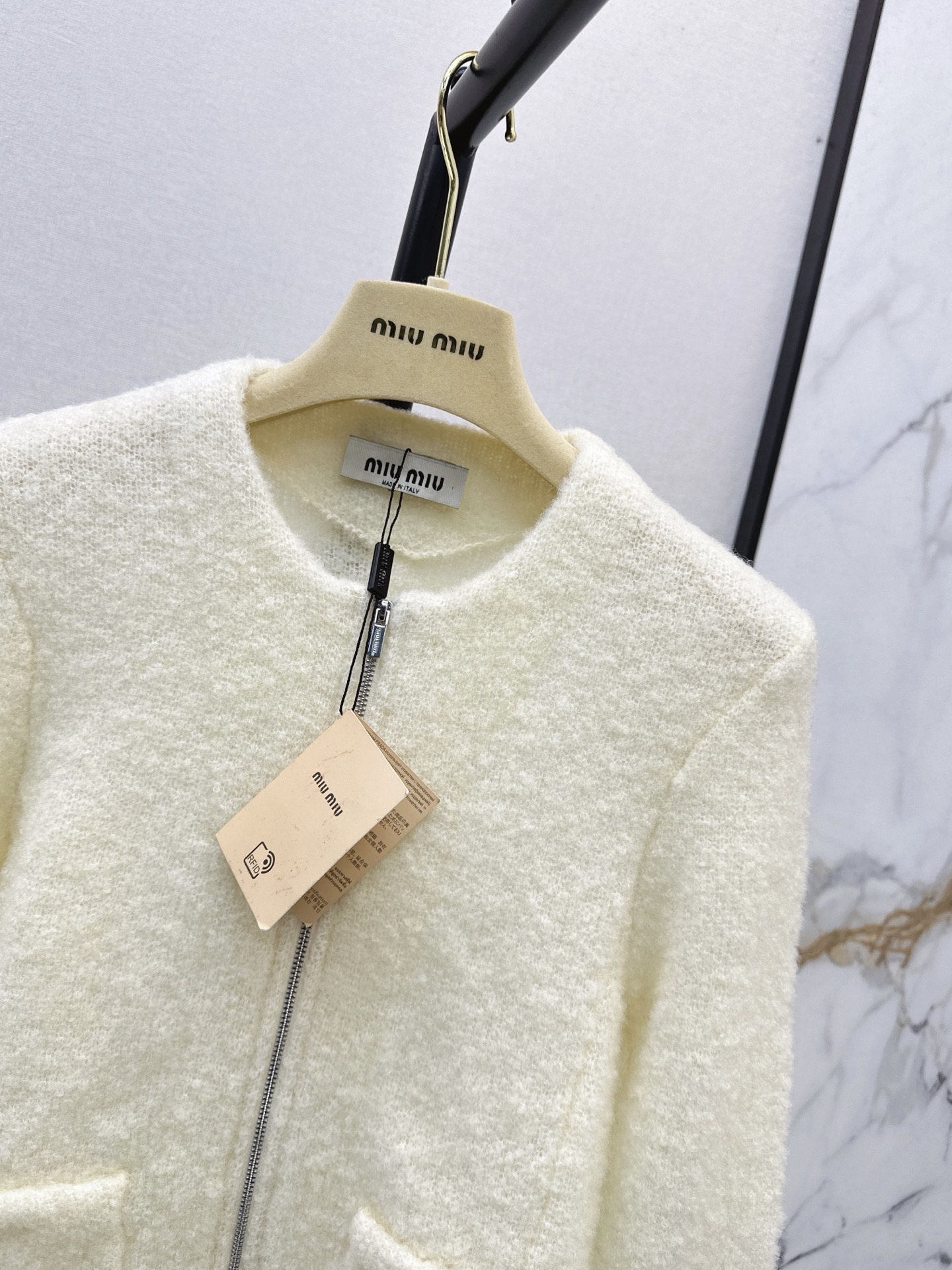 Miu 26fw zipper knit jacket