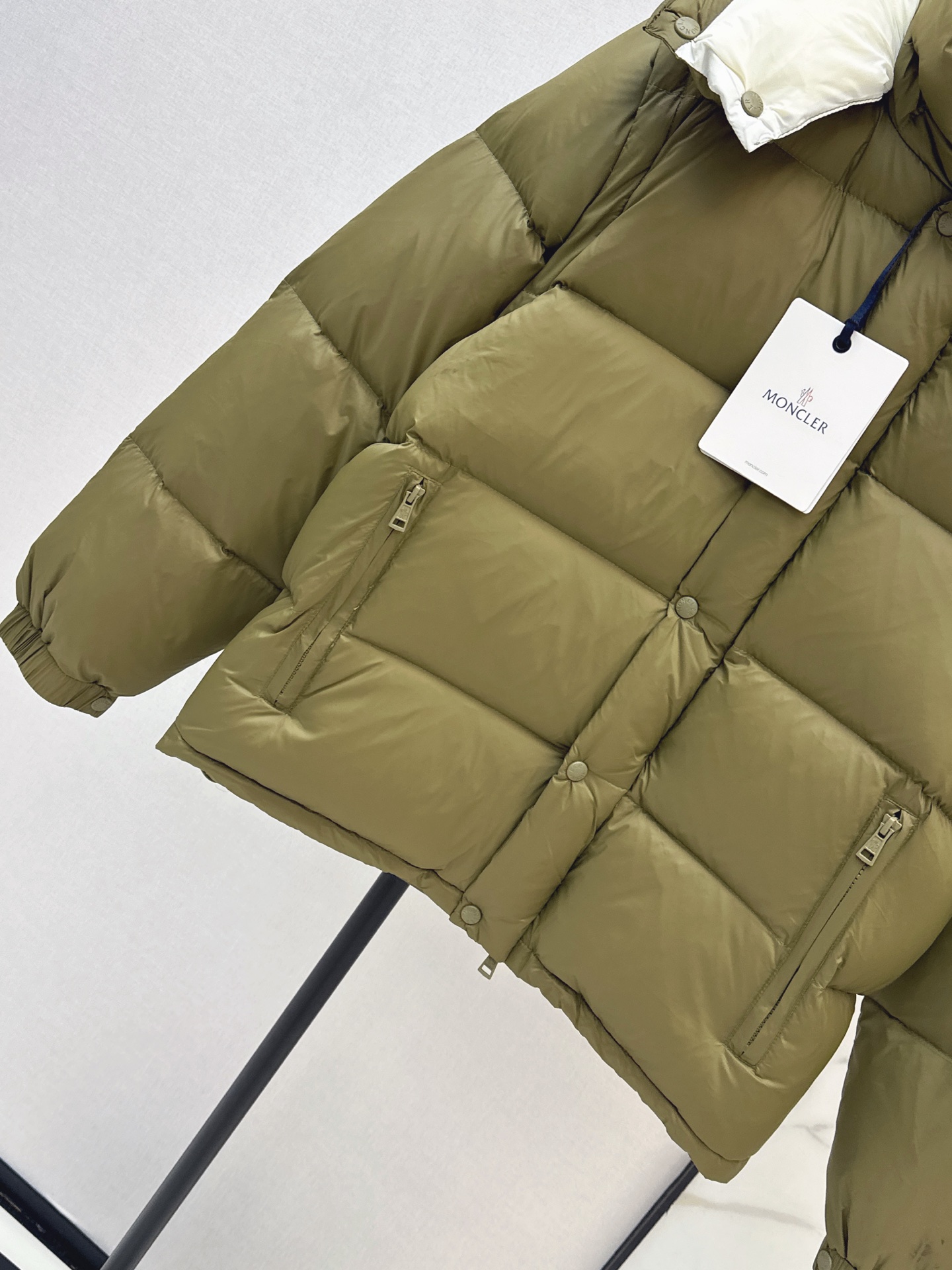 Monc 26fw detachable hooded down jacket