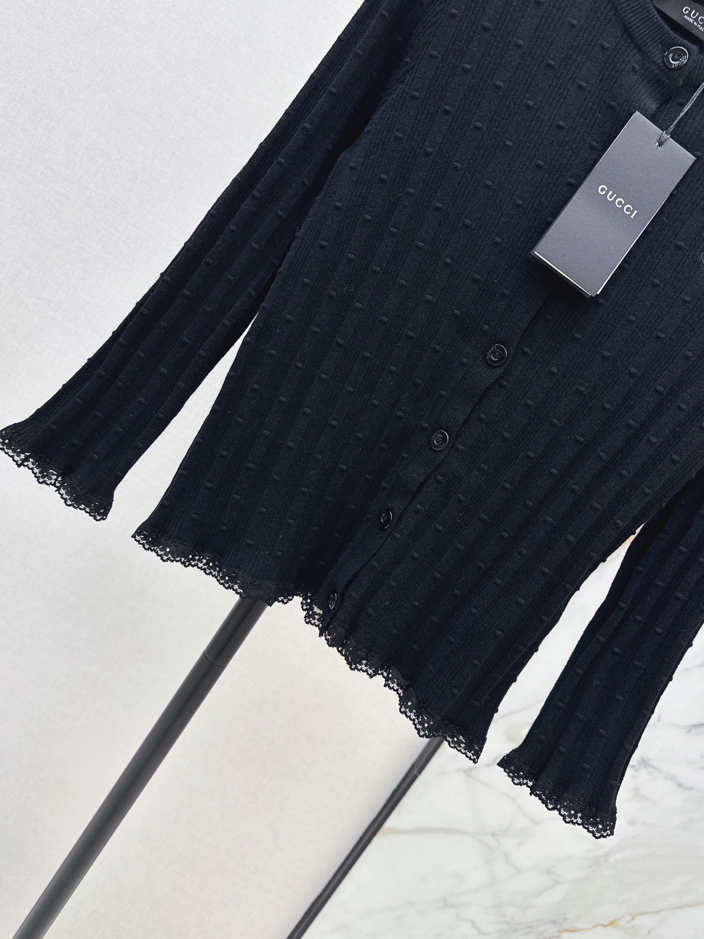 Guc 26fw lace trim knit cardigan