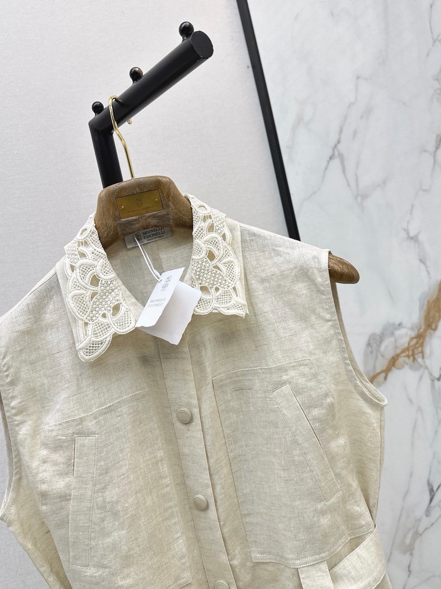 Brun 26ss embroidery waistcoat