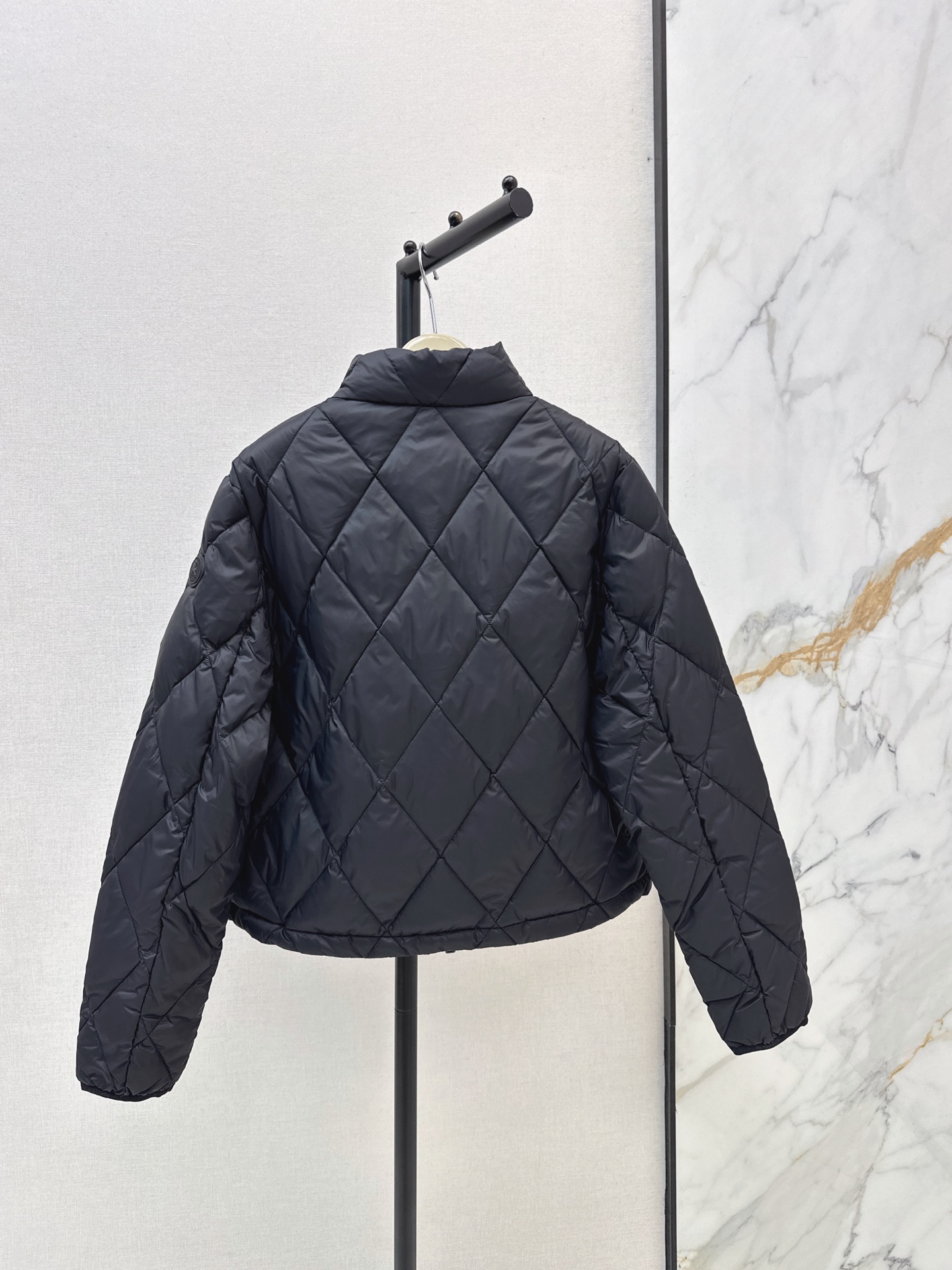 Bur 26fw down jacket