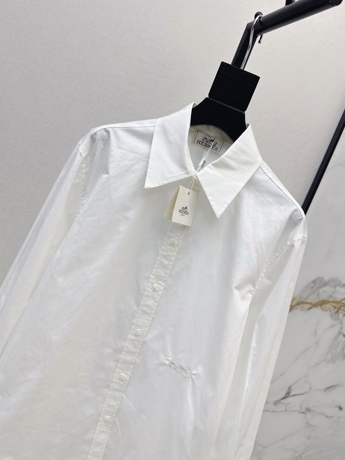 Her 26fw shirt