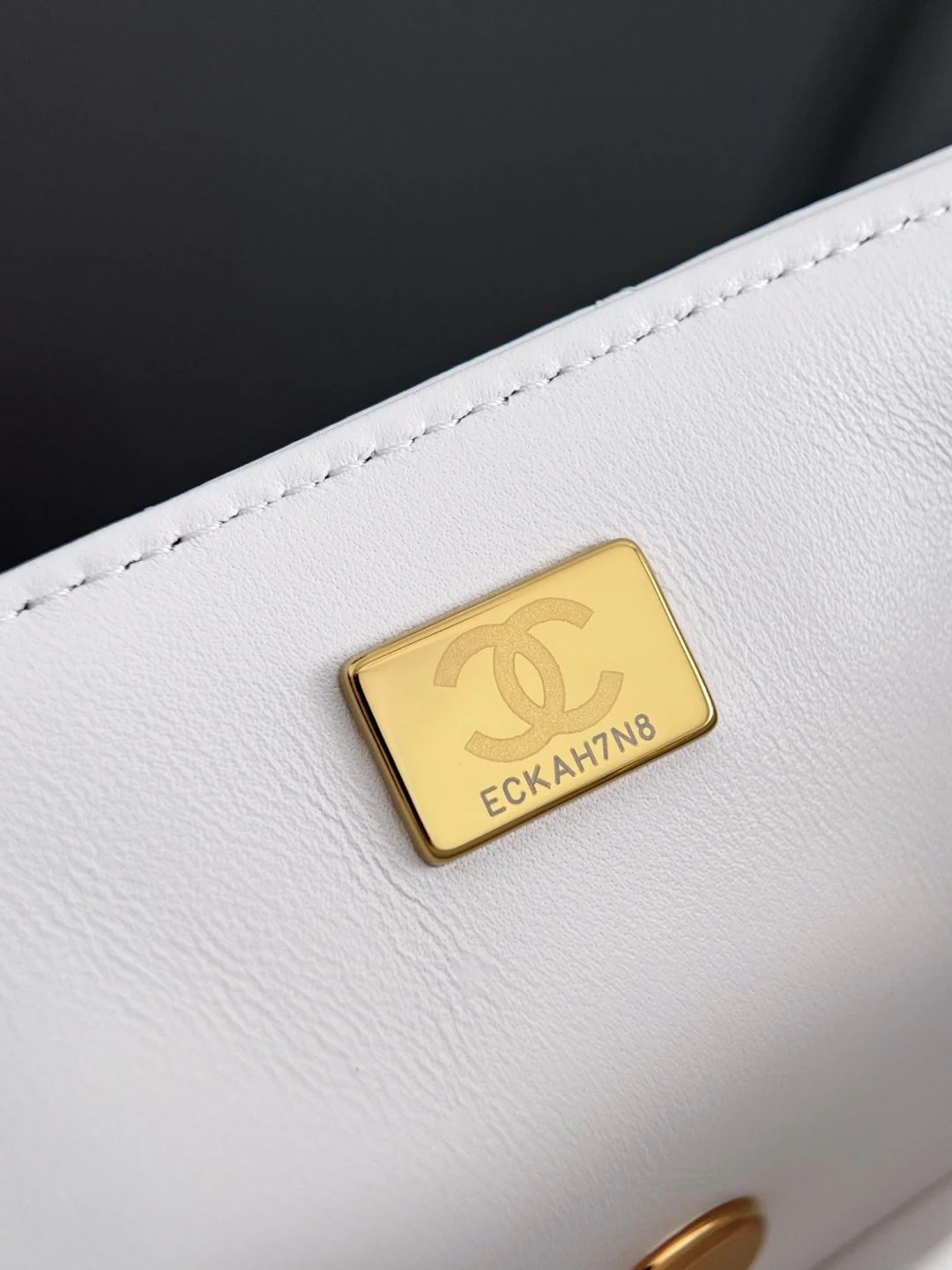 Chan cf20 chain shoulder bag