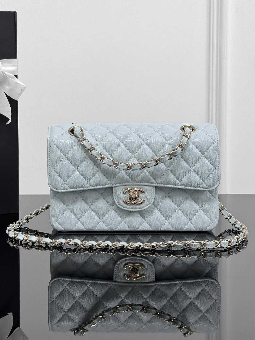 Chan cf23 chain shoulder bag